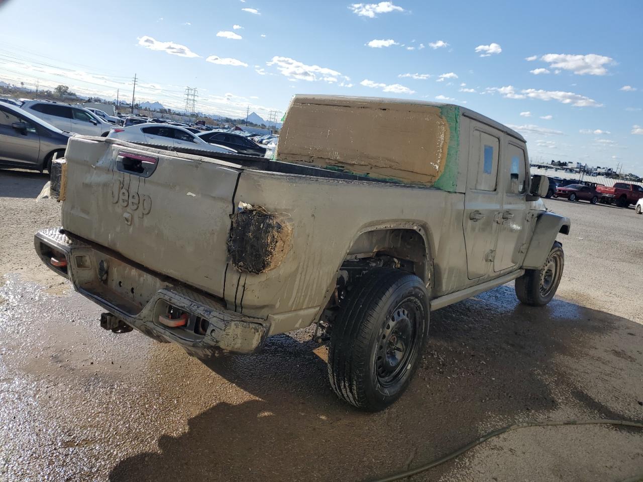 2021 Jeep Gladiator - Image 3