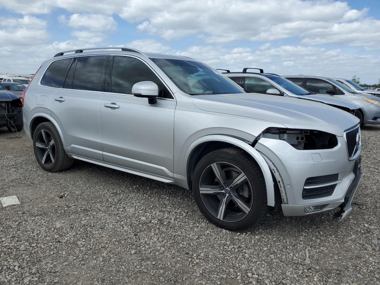 2017 Volvo XC90 - Image 4