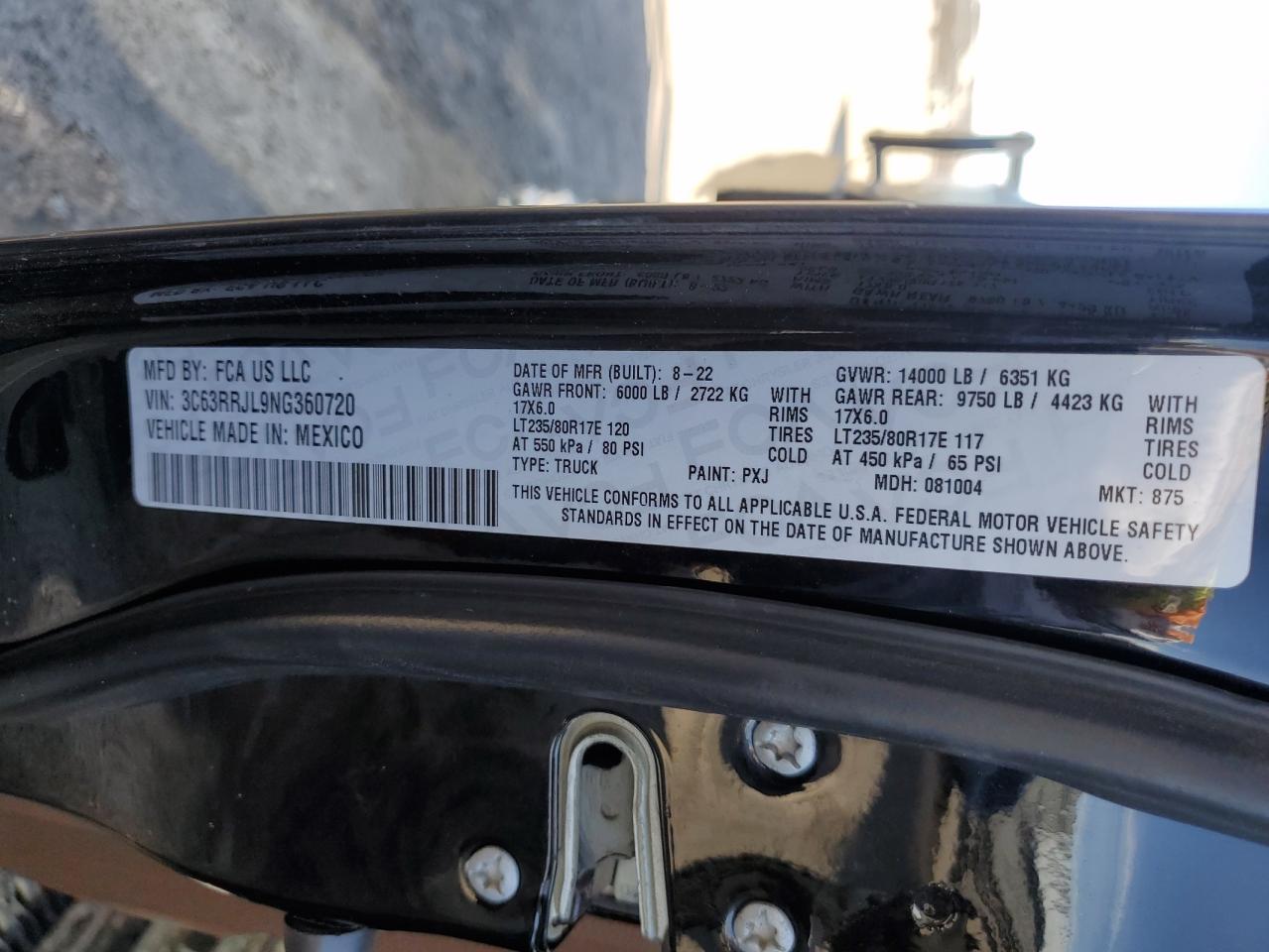 2022 RAM 3500 - Image 12