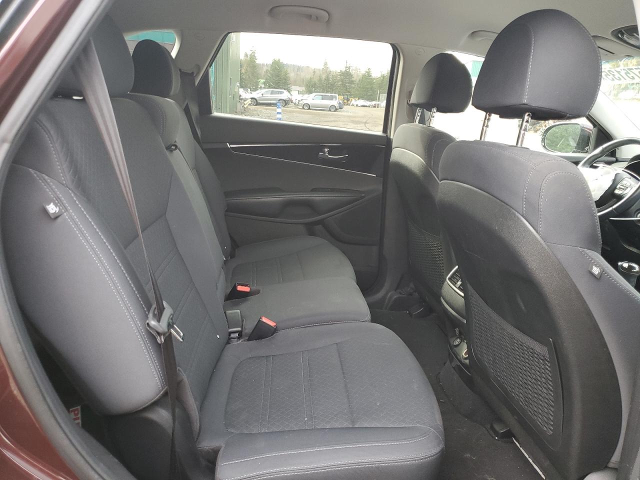 2018 Kia Sorento - Image 11