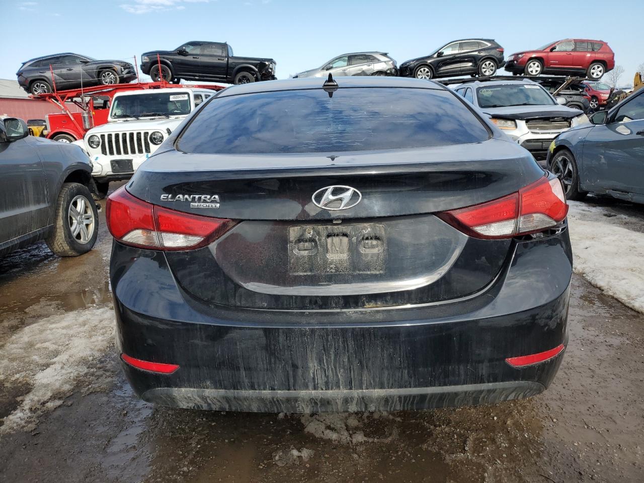 2016 Hyundai Elantra - Image 6