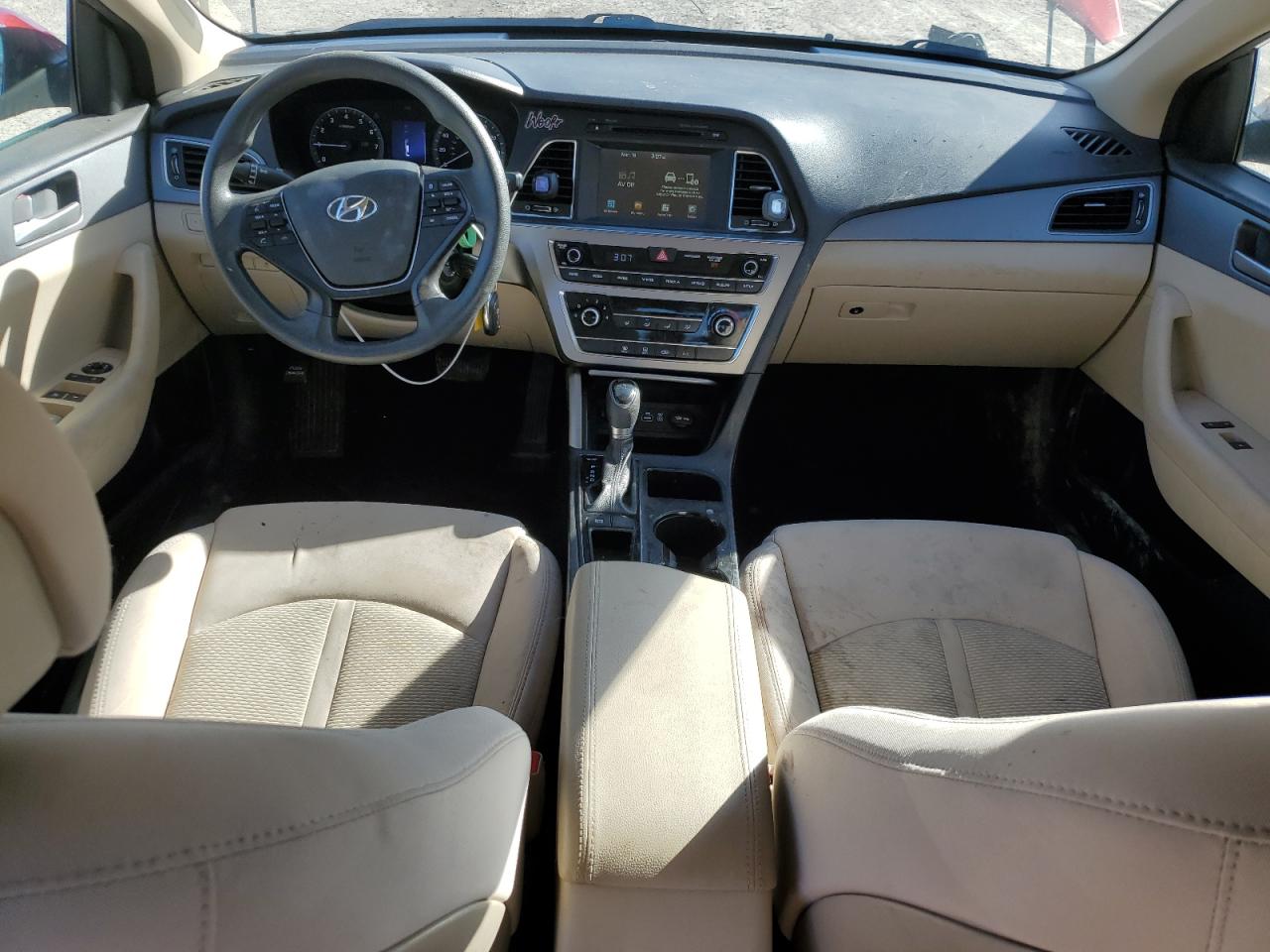 2016 Hyundai Sonata - Image 8