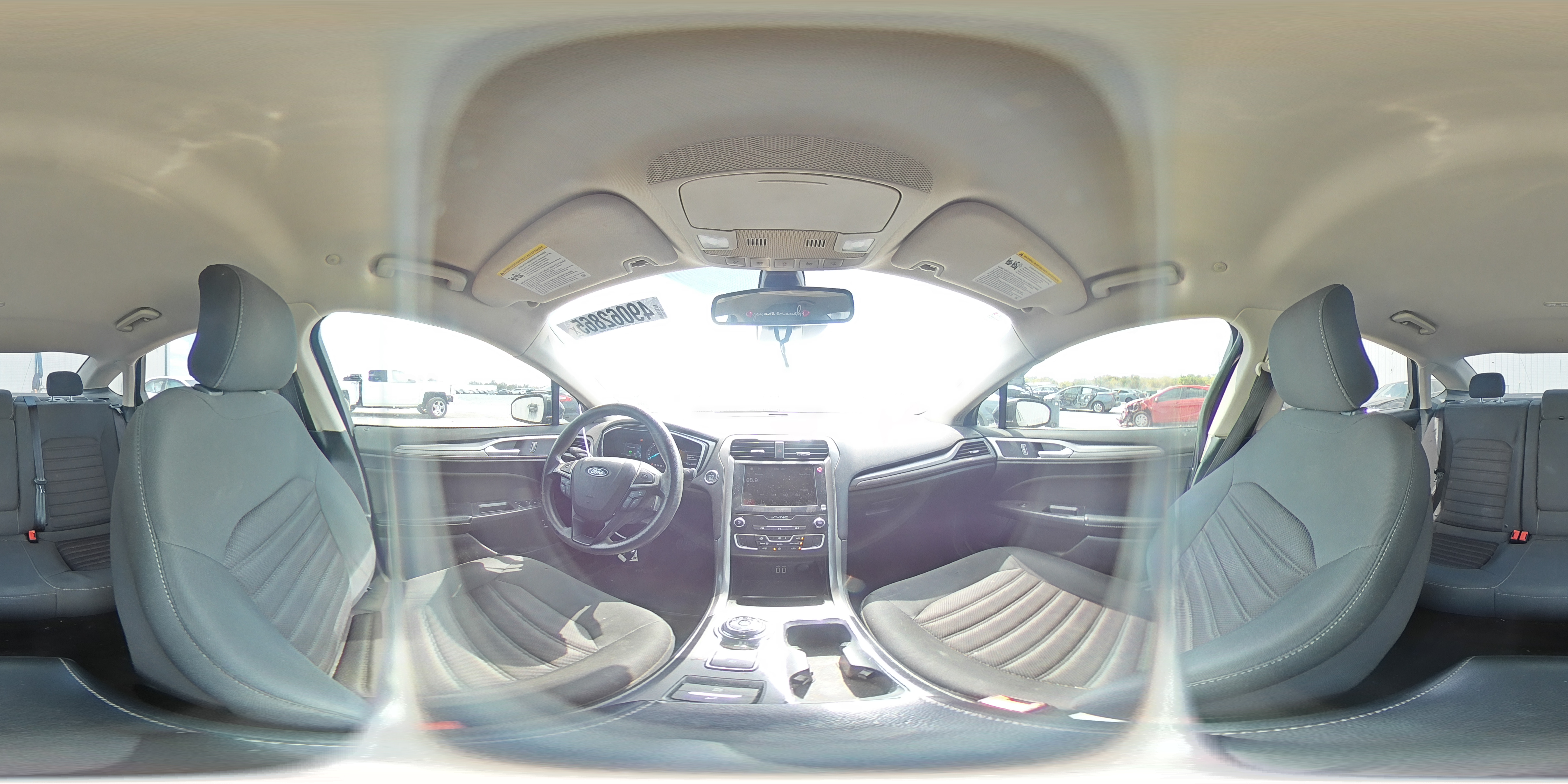 2019 Ford Fusion - Image 12