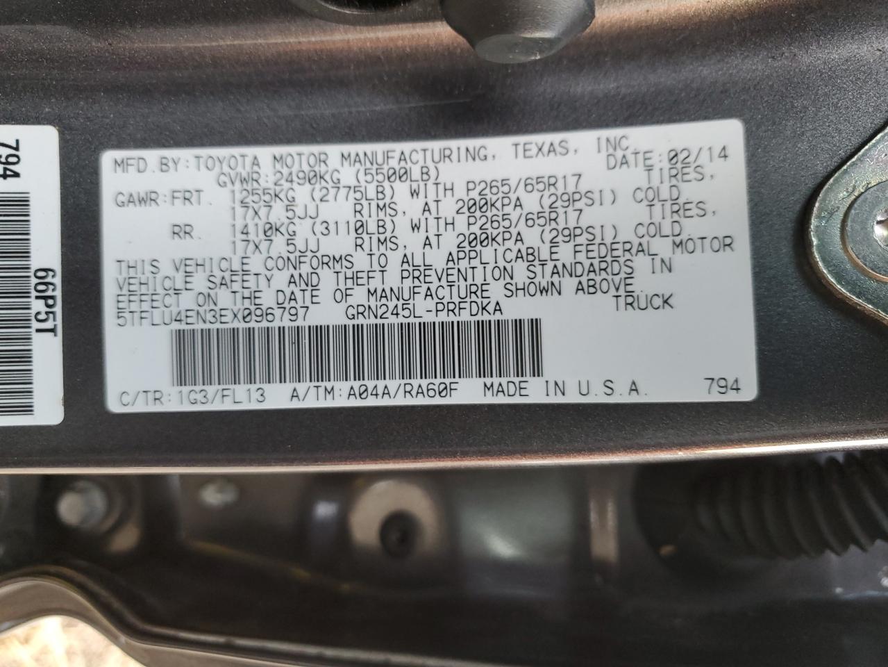 2014 Toyota Tacoma - Image 12