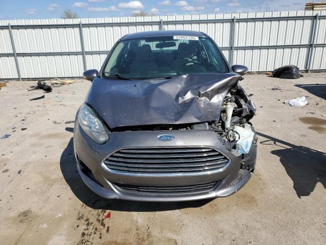 Sedans FORD FIESTA 2014 Gray
