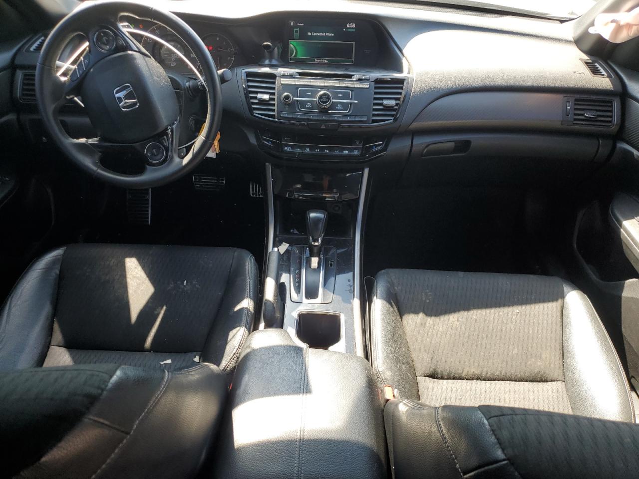 2017 Honda Accord - Image 8