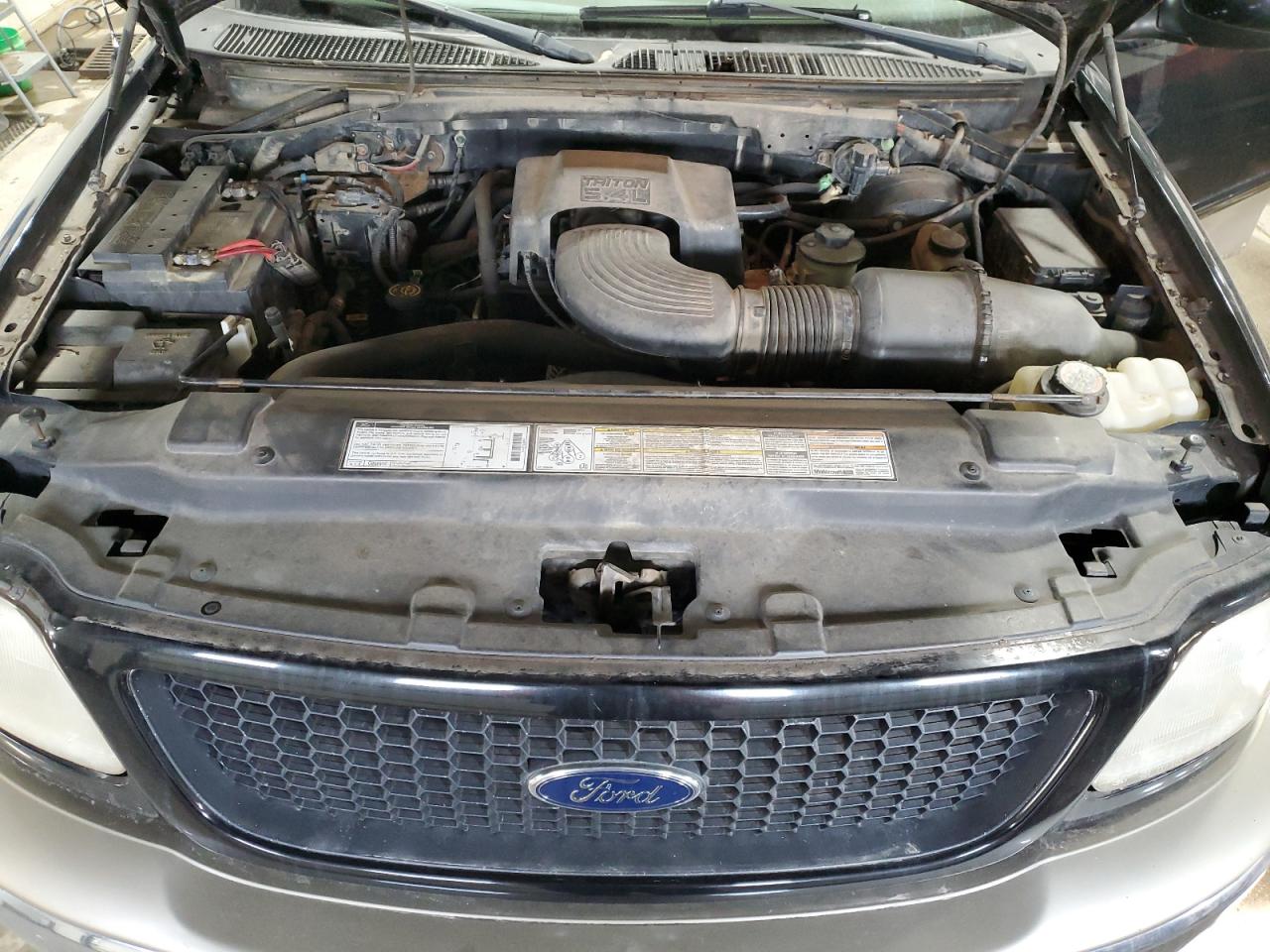 2000 Ford F-150 - Image 11