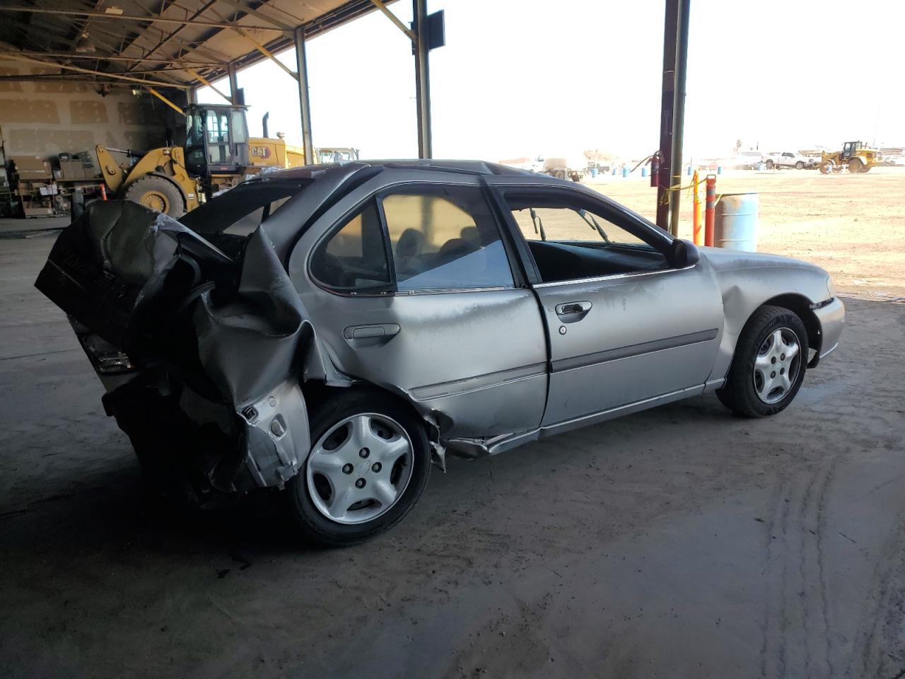 2001 Nissan Altima - Image 3