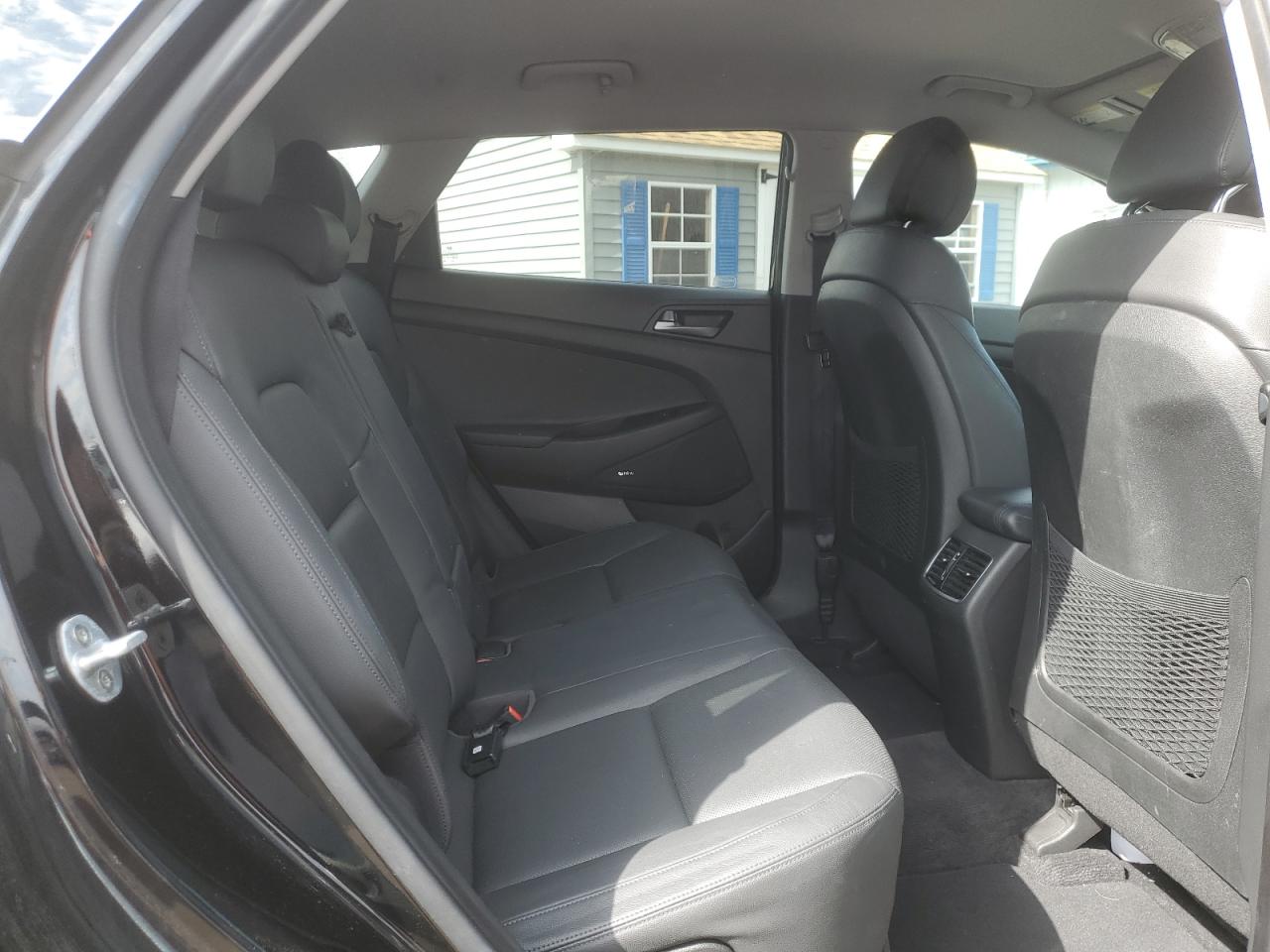 2017 Hyundai Tucson - Image 11