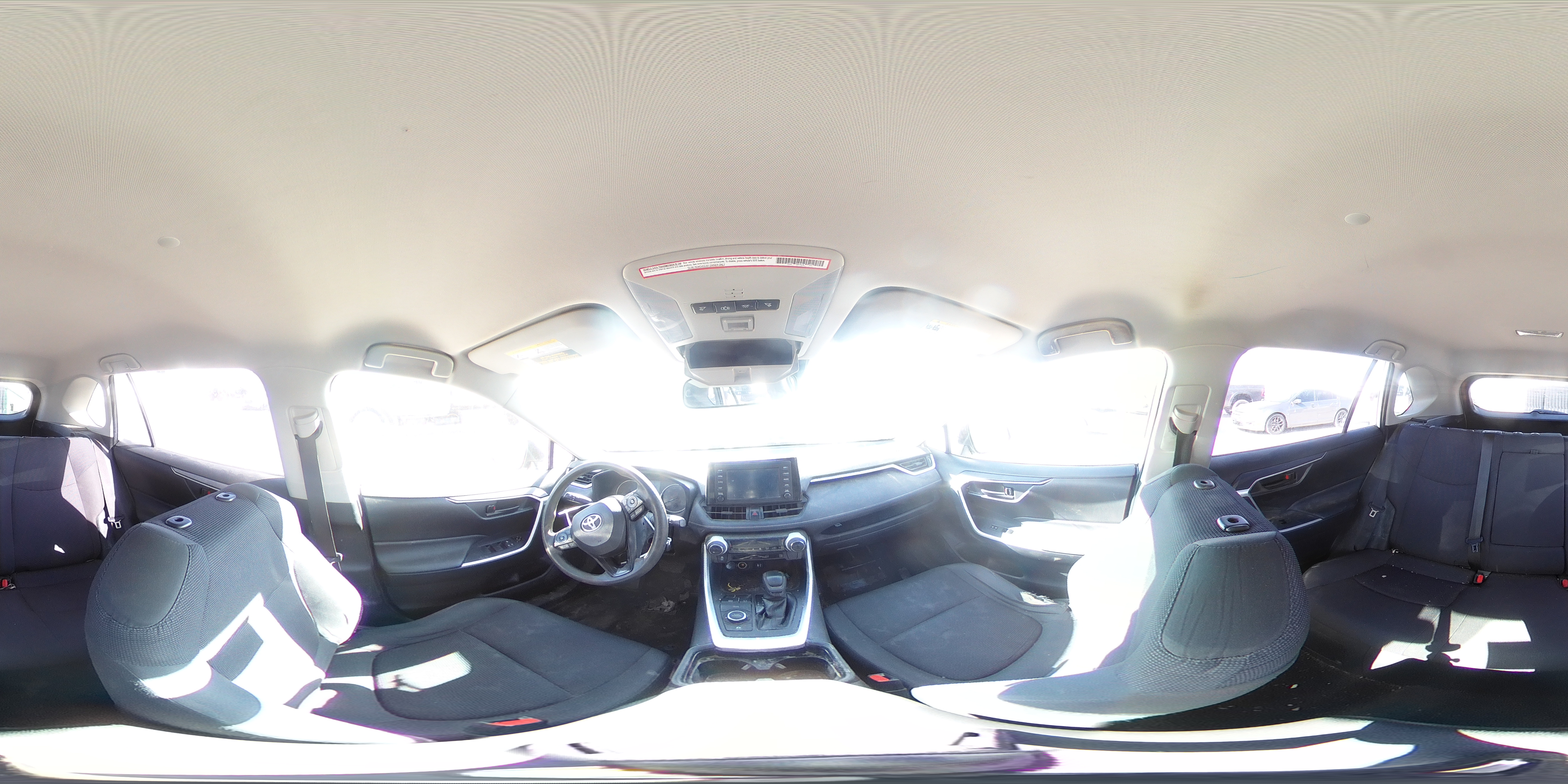 2019 Toyota RAV 4 - Image 14