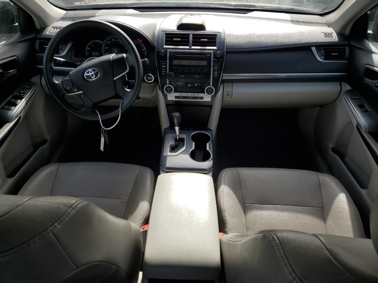 2012 Toyota Camry - Image 8