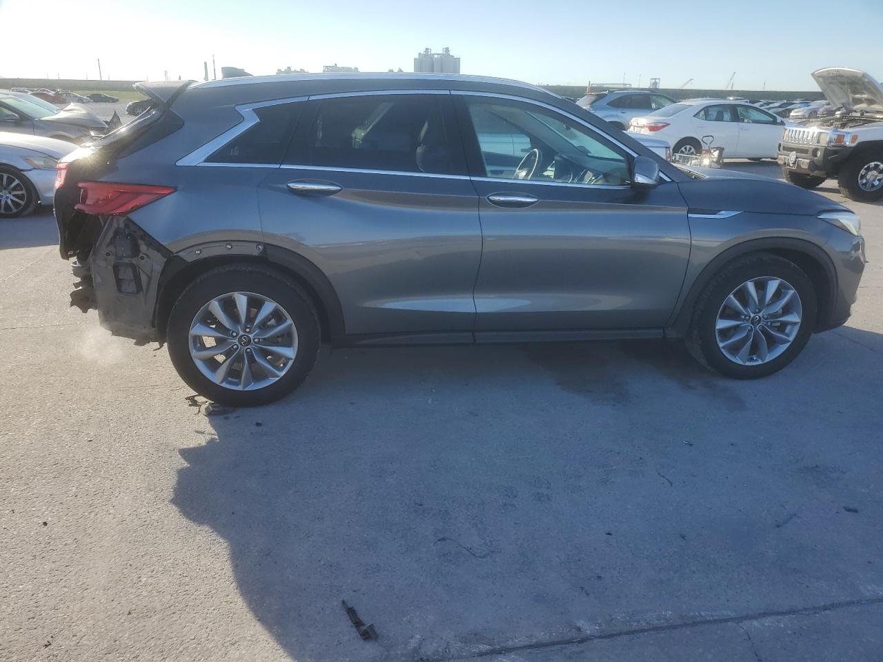 2021 Infiniti QX50 - Image 3