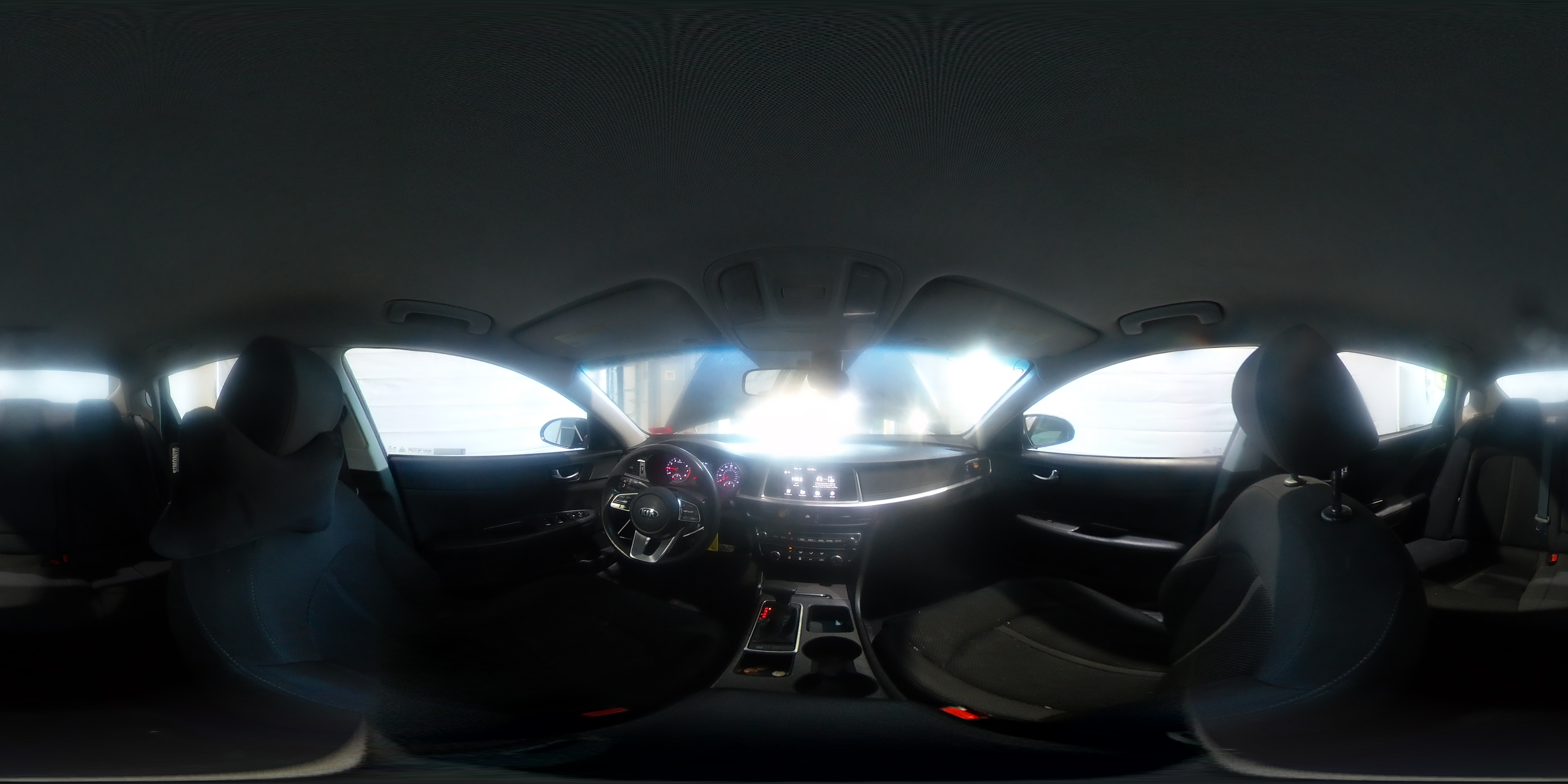 2019 Kia Optima - Image 13