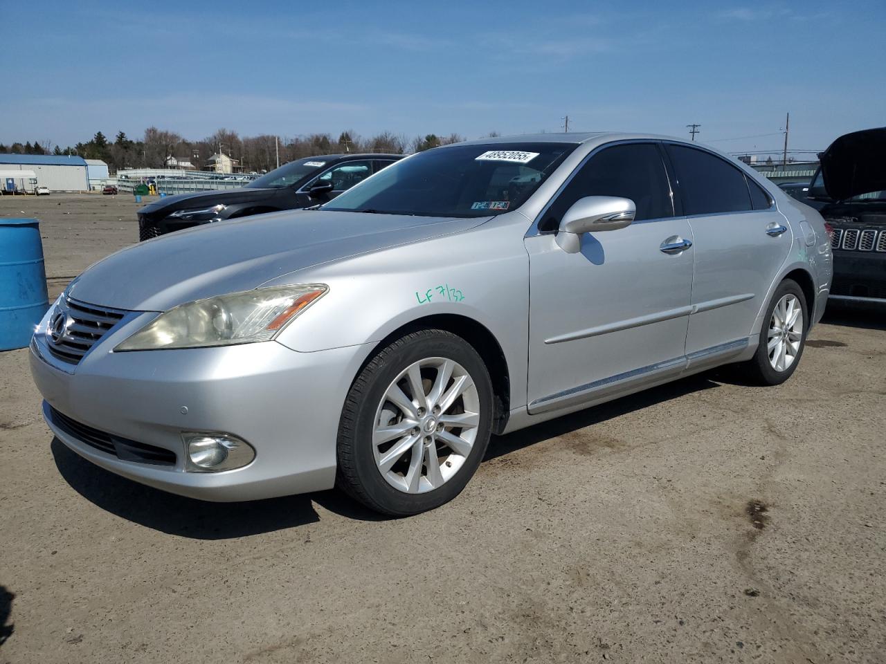 2012 Lexus ES - Image 1