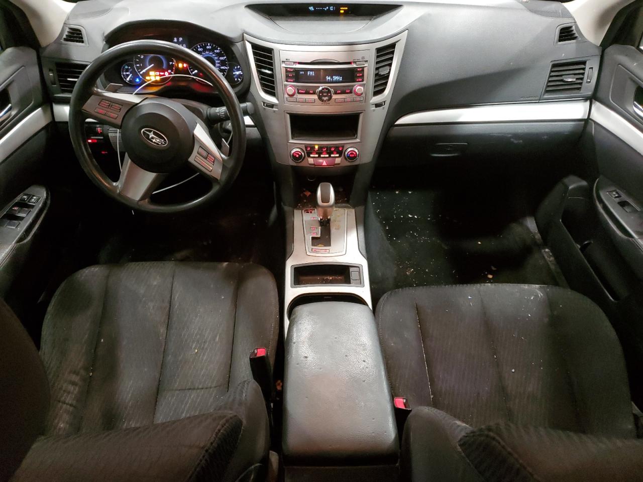 2011 Subaru Outback - Image 8