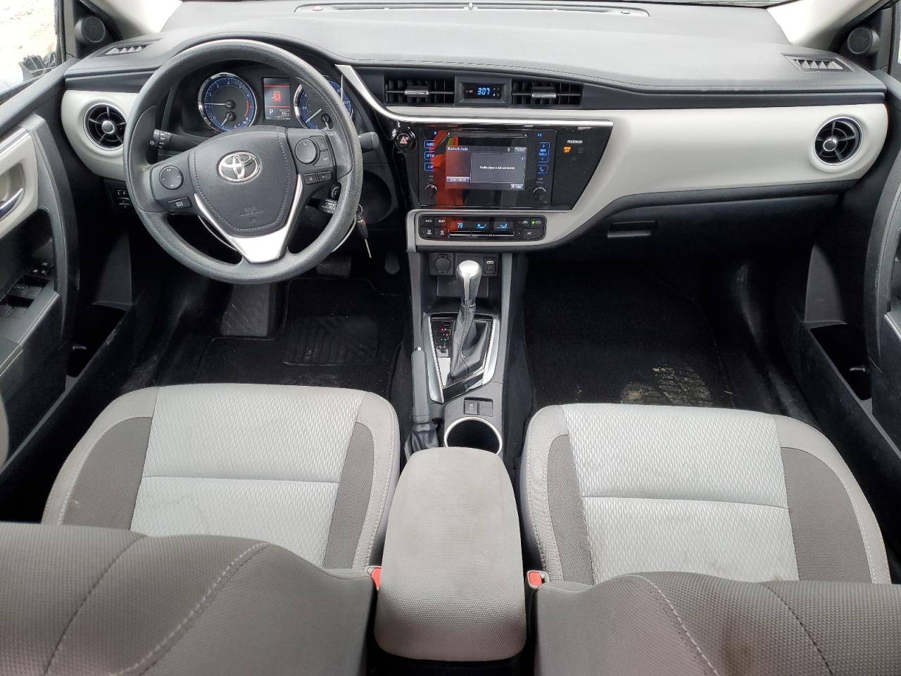 2017 Toyota Corolla - Image 8