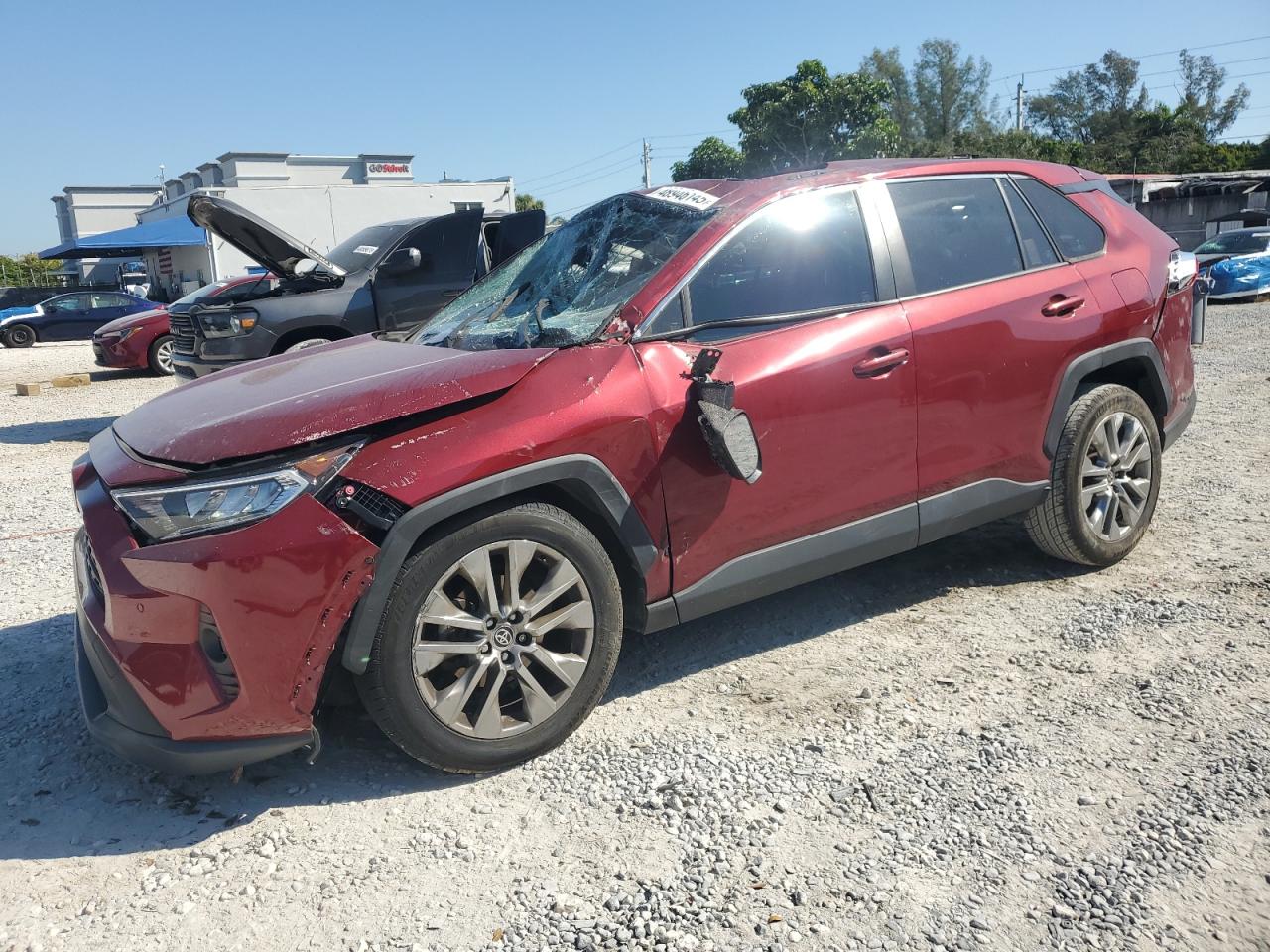 2020 Toyota RAV 4 - Image 1