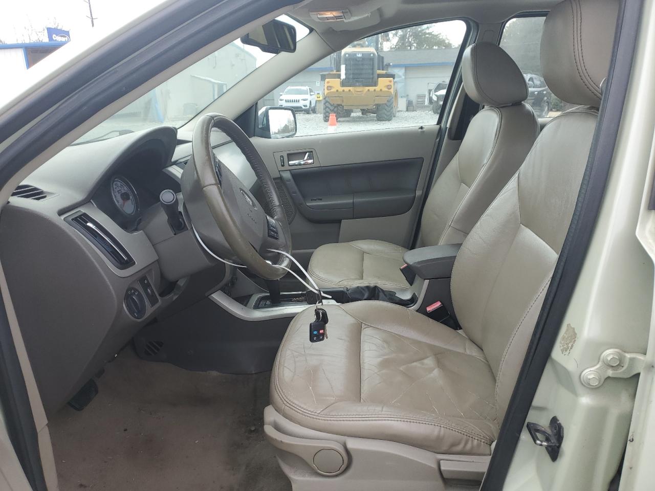 2010 Ford Focus - Image 7