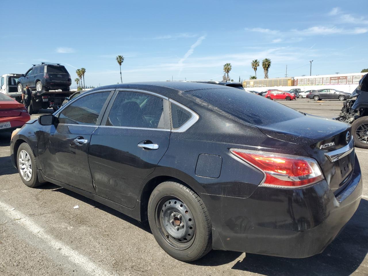 2015 Nissan Altima - Image 2