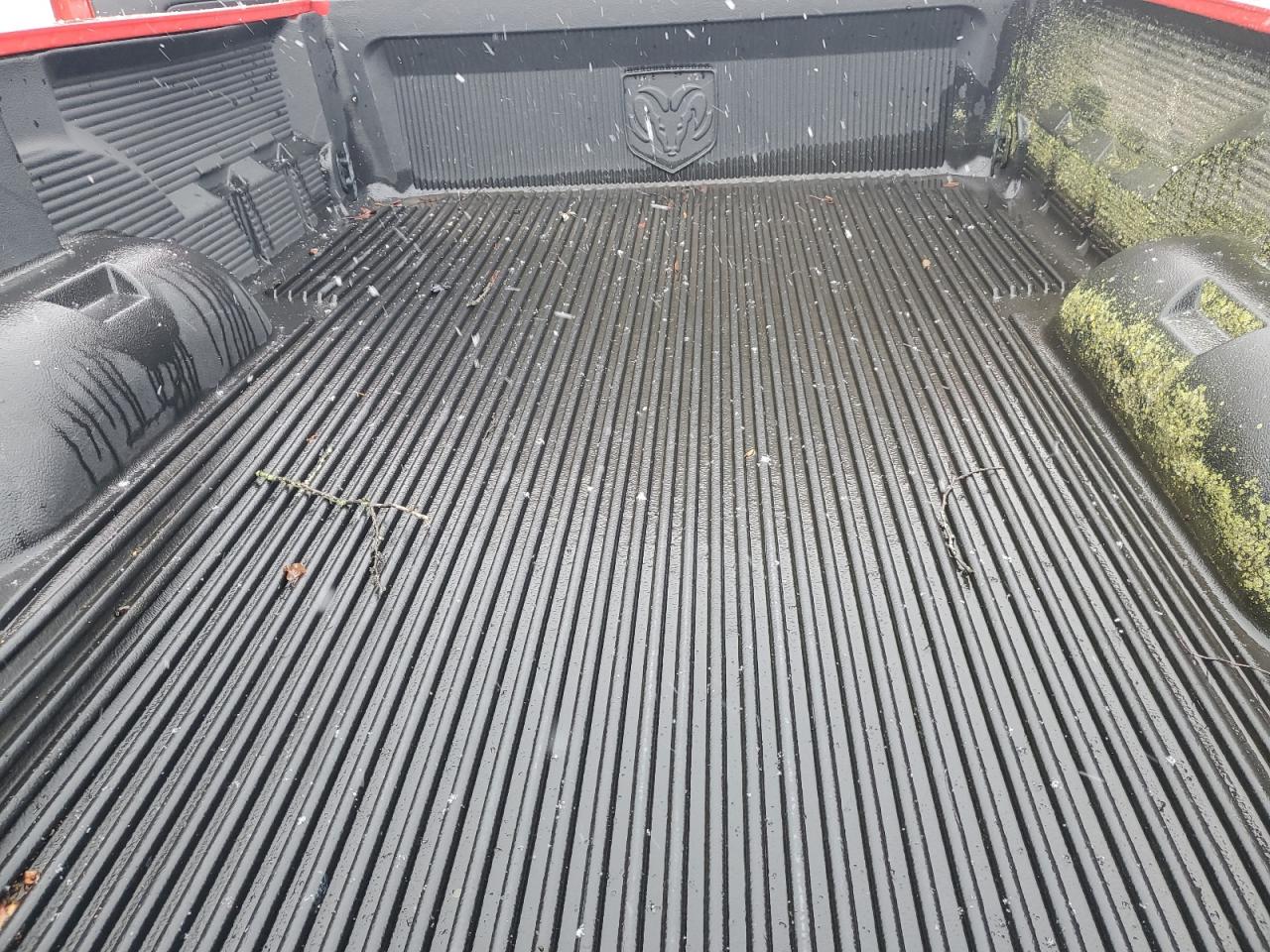 2002 Dodge RAM - Image 10