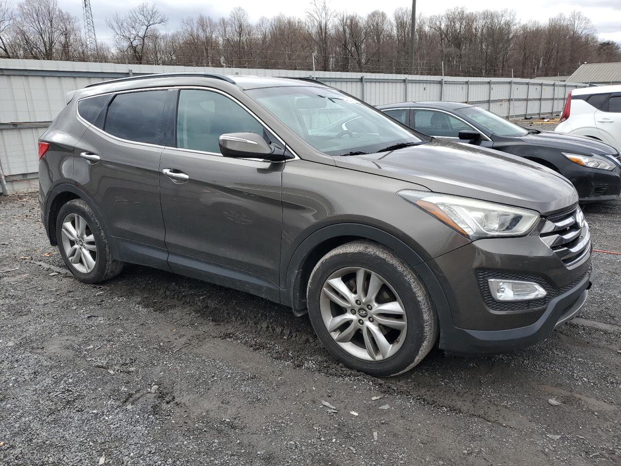 2014 Hyundai Santa Fe - Image 4