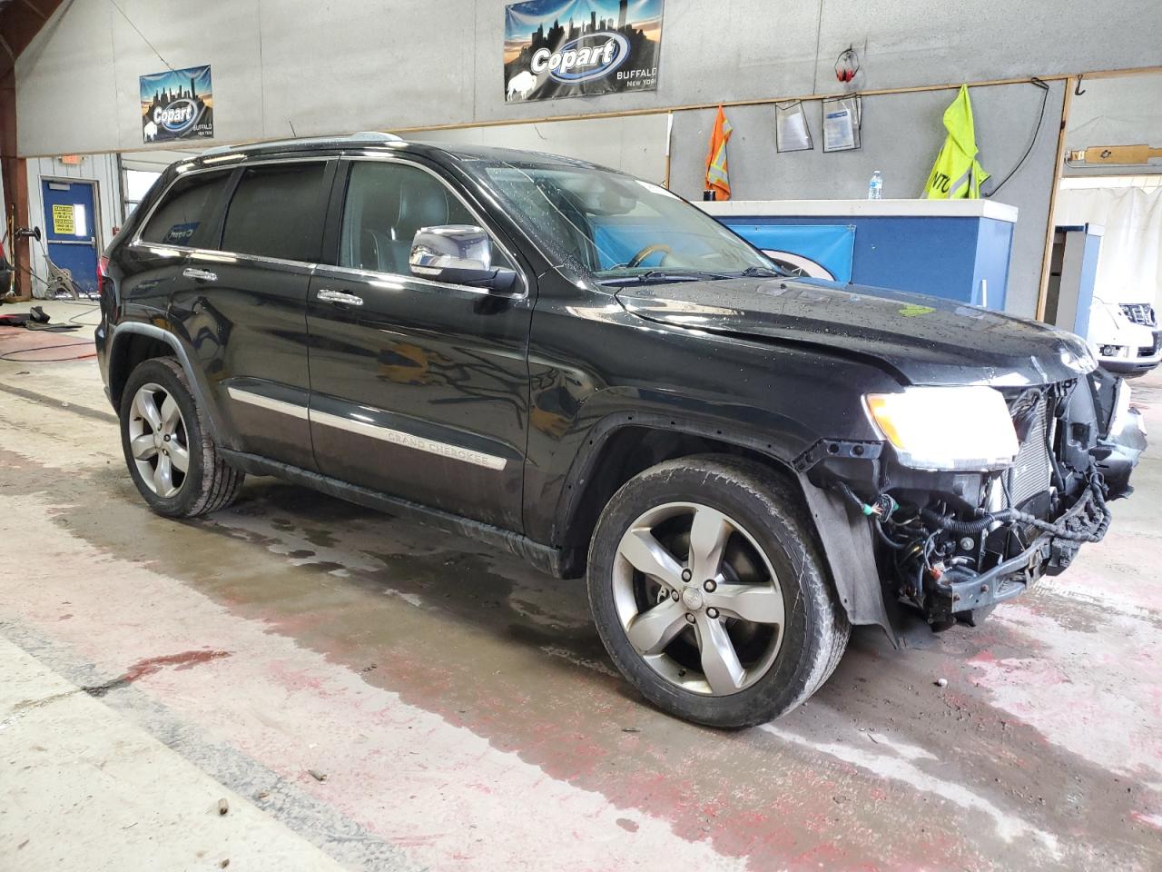 2011 Jeep Grand Cherokee - Image 4