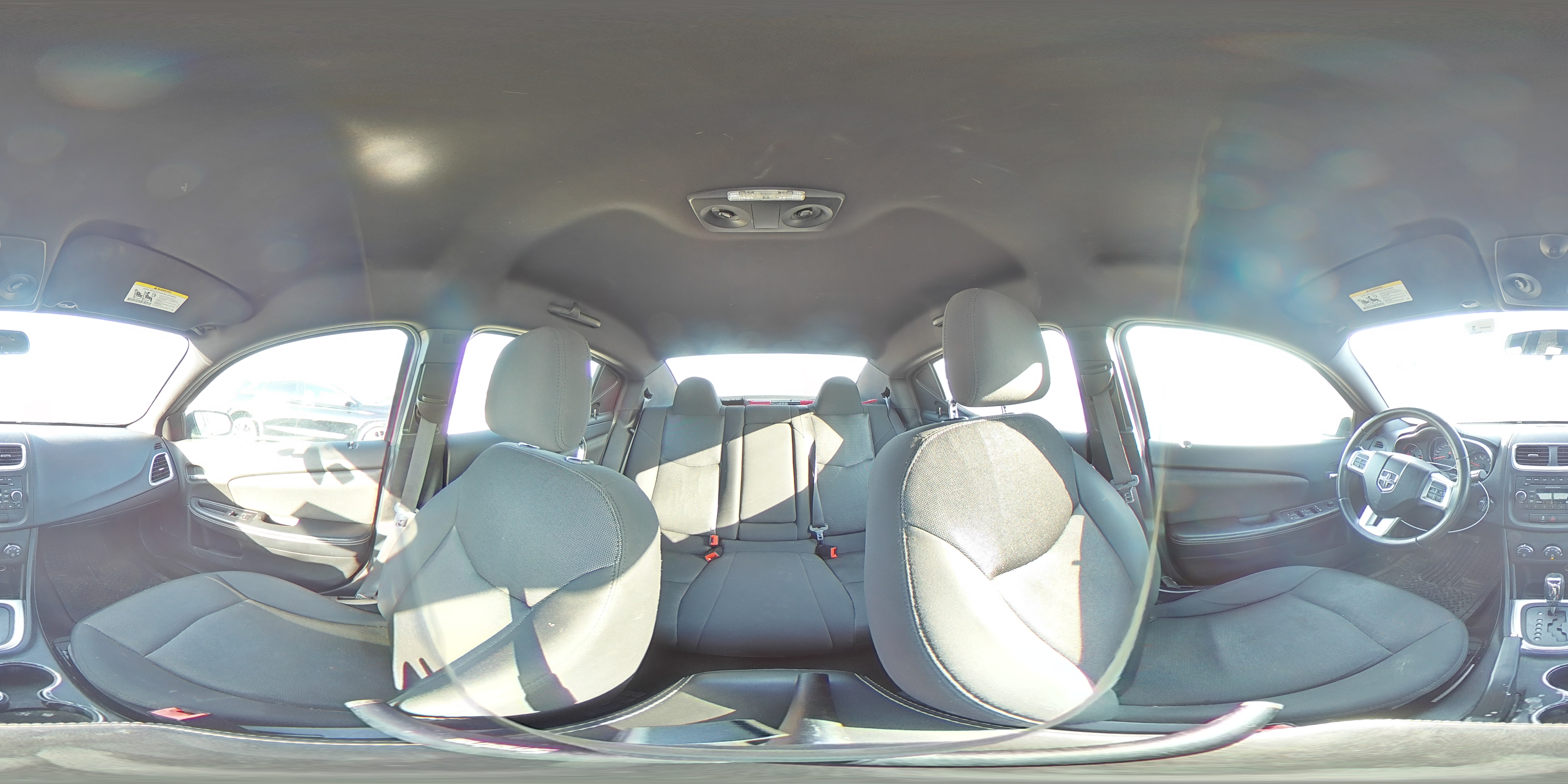 2012 Dodge Avenger - Image 13