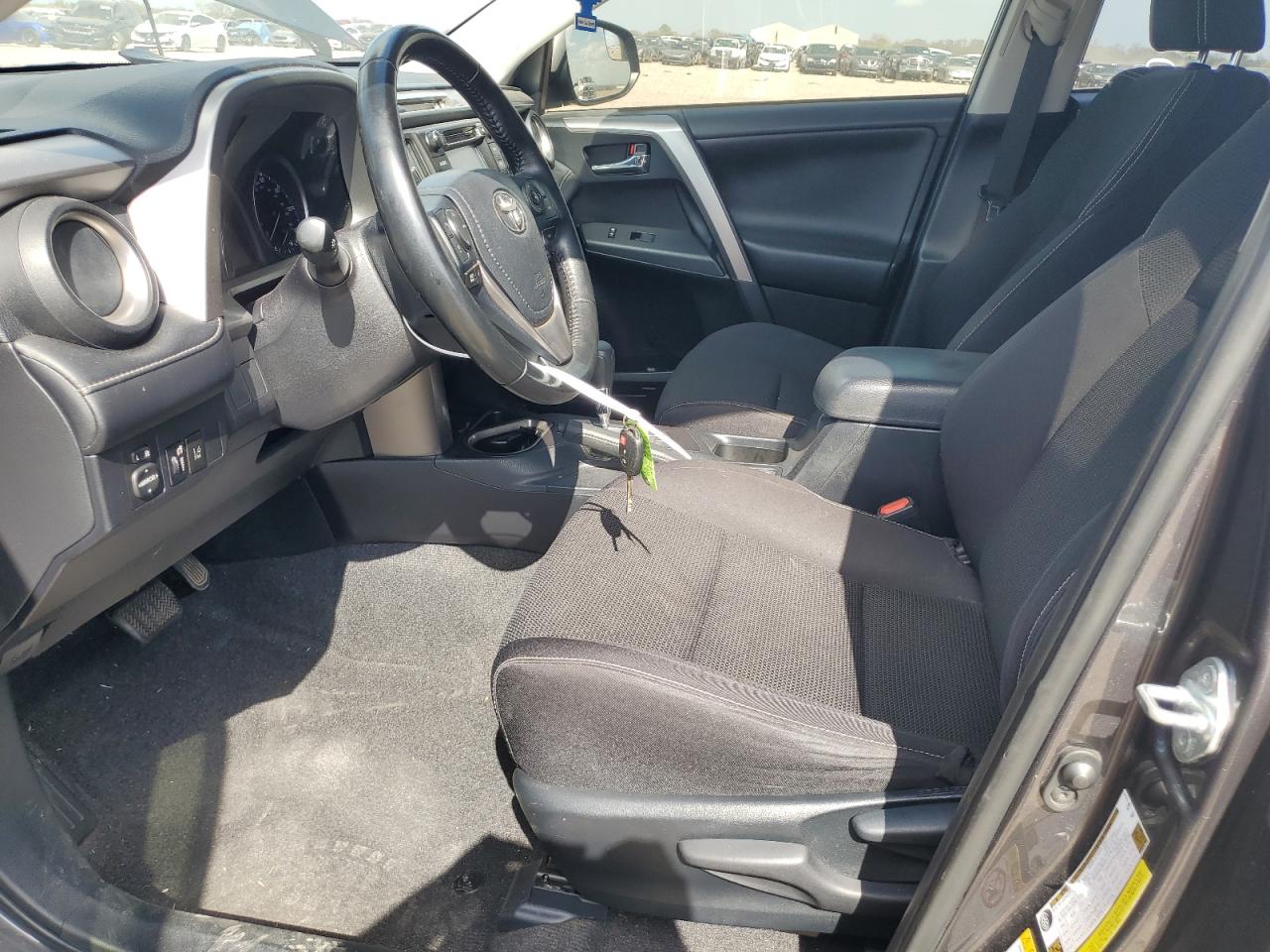 2017 Toyota RAV 4 - Image 7