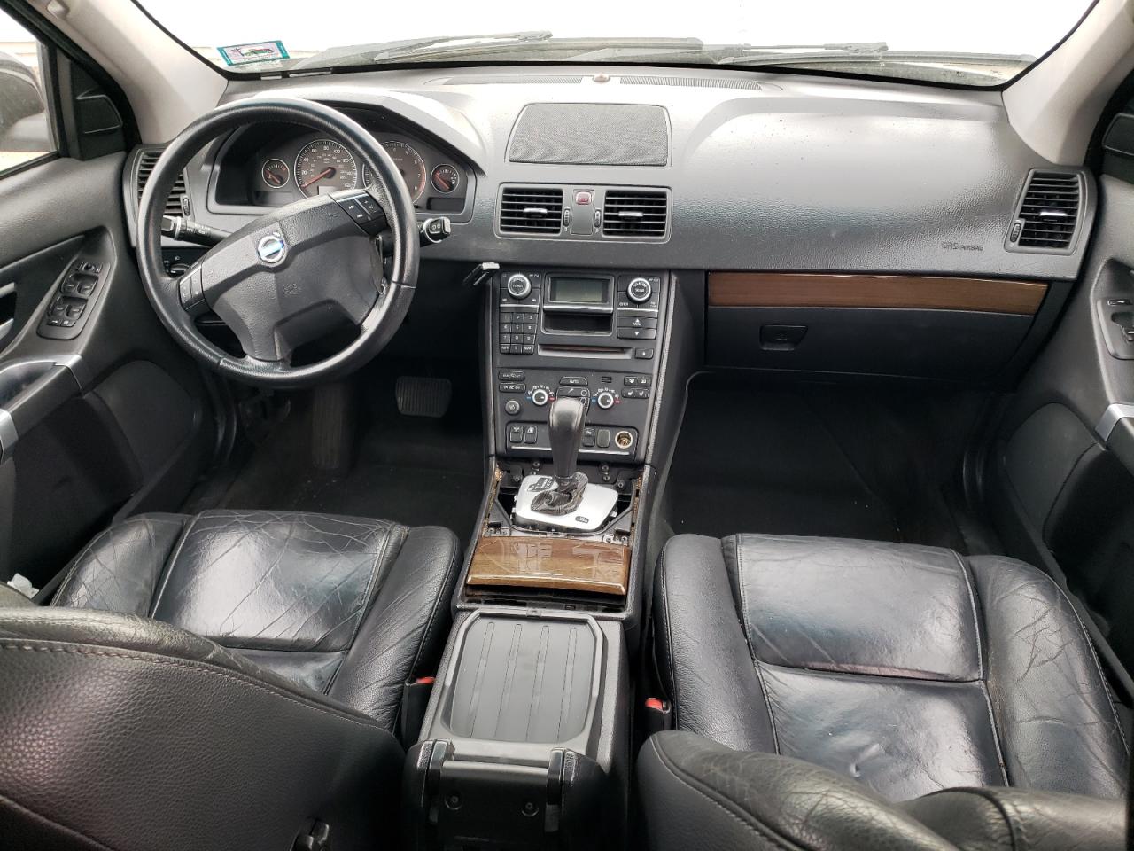 2010 Volvo XC90 - Image 8