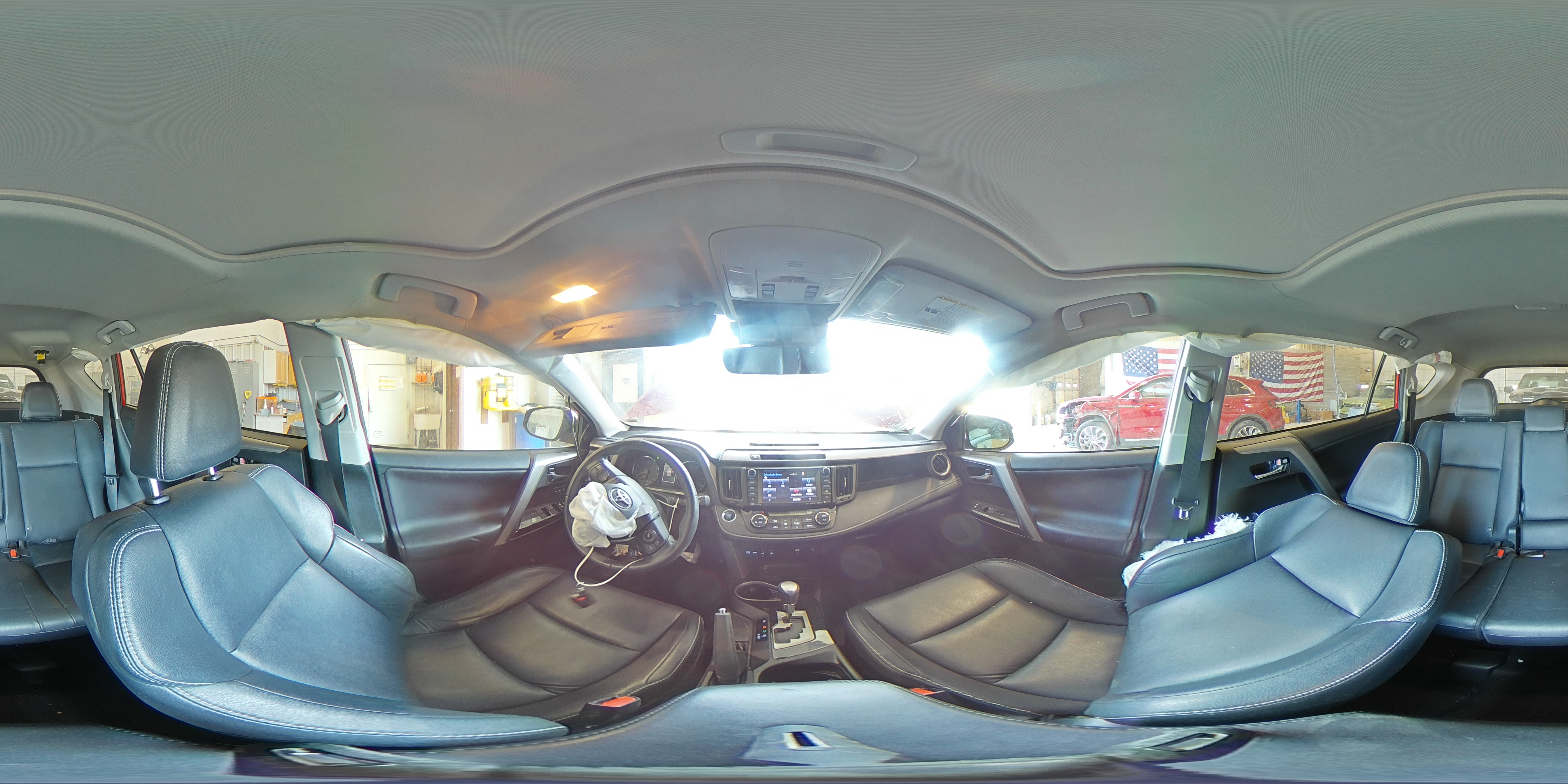 2017 Toyota RAV 4 - Image 14