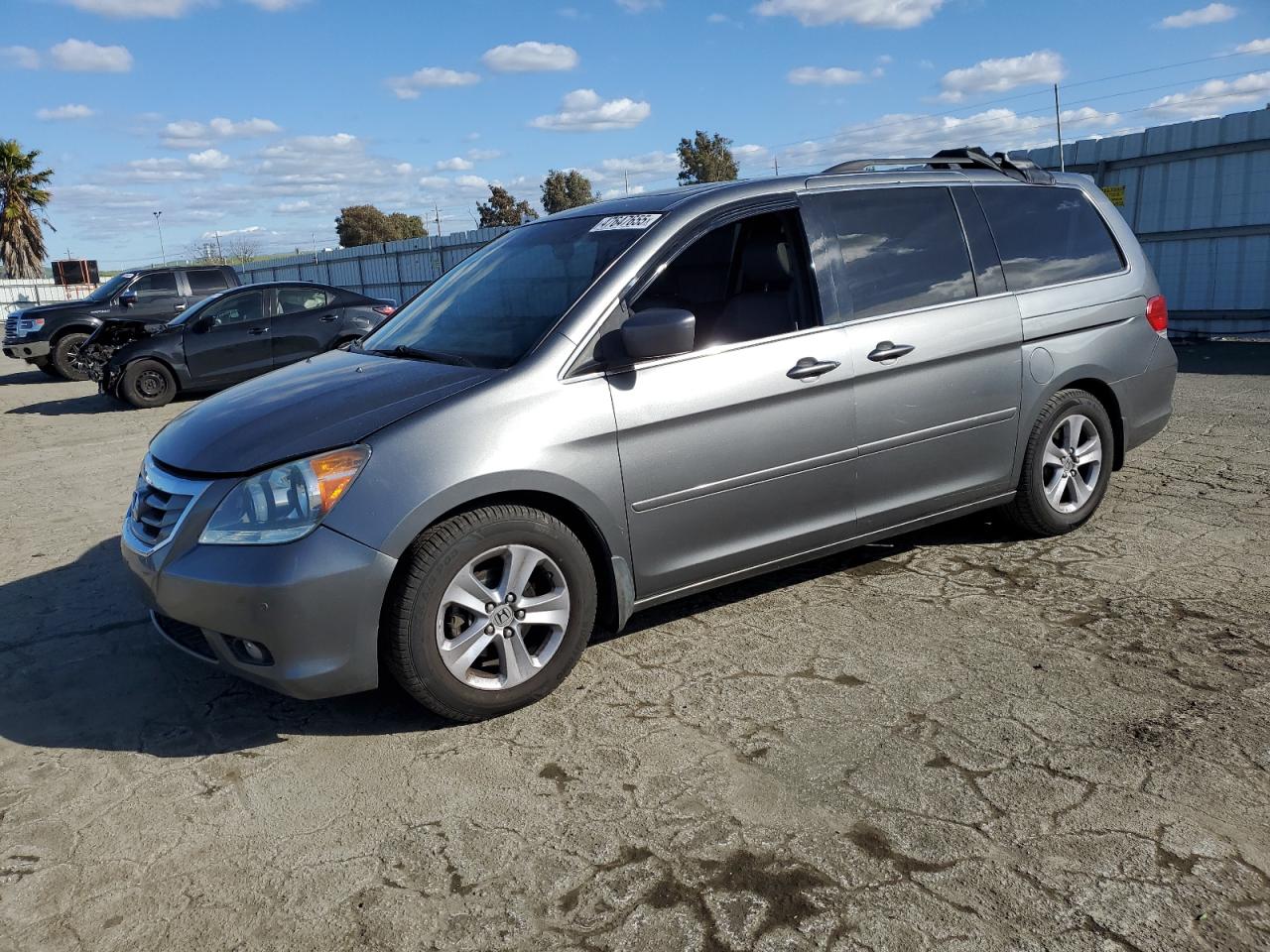 2009 Honda Odyssey - Image 1