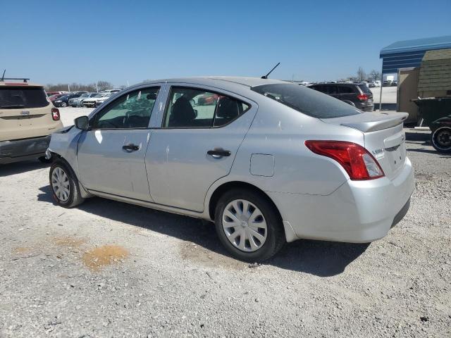 NISSAN VERSA 2019 Серебристый