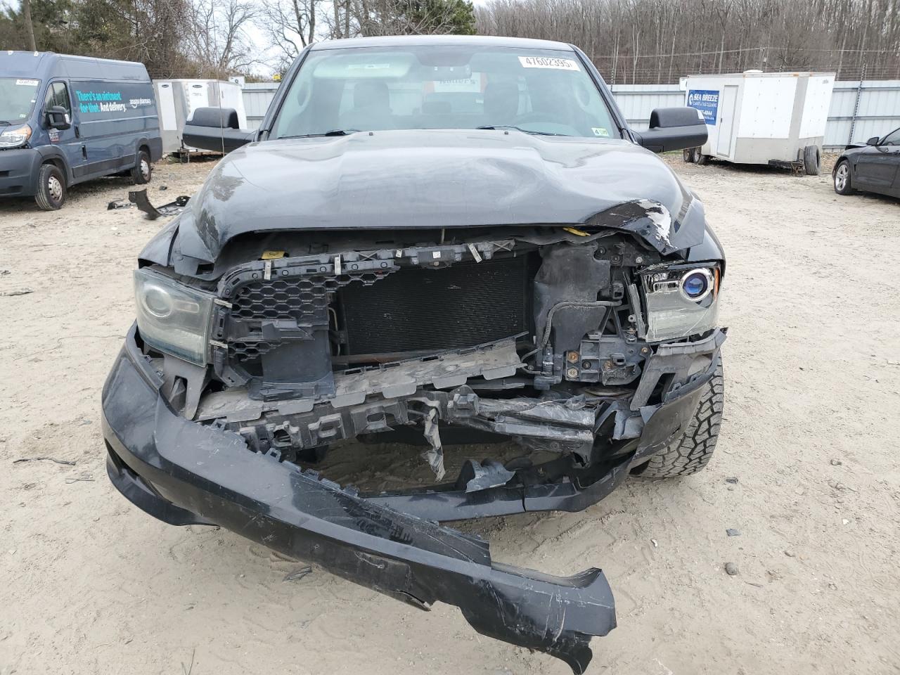 2014 RAM 1500 - Image 5