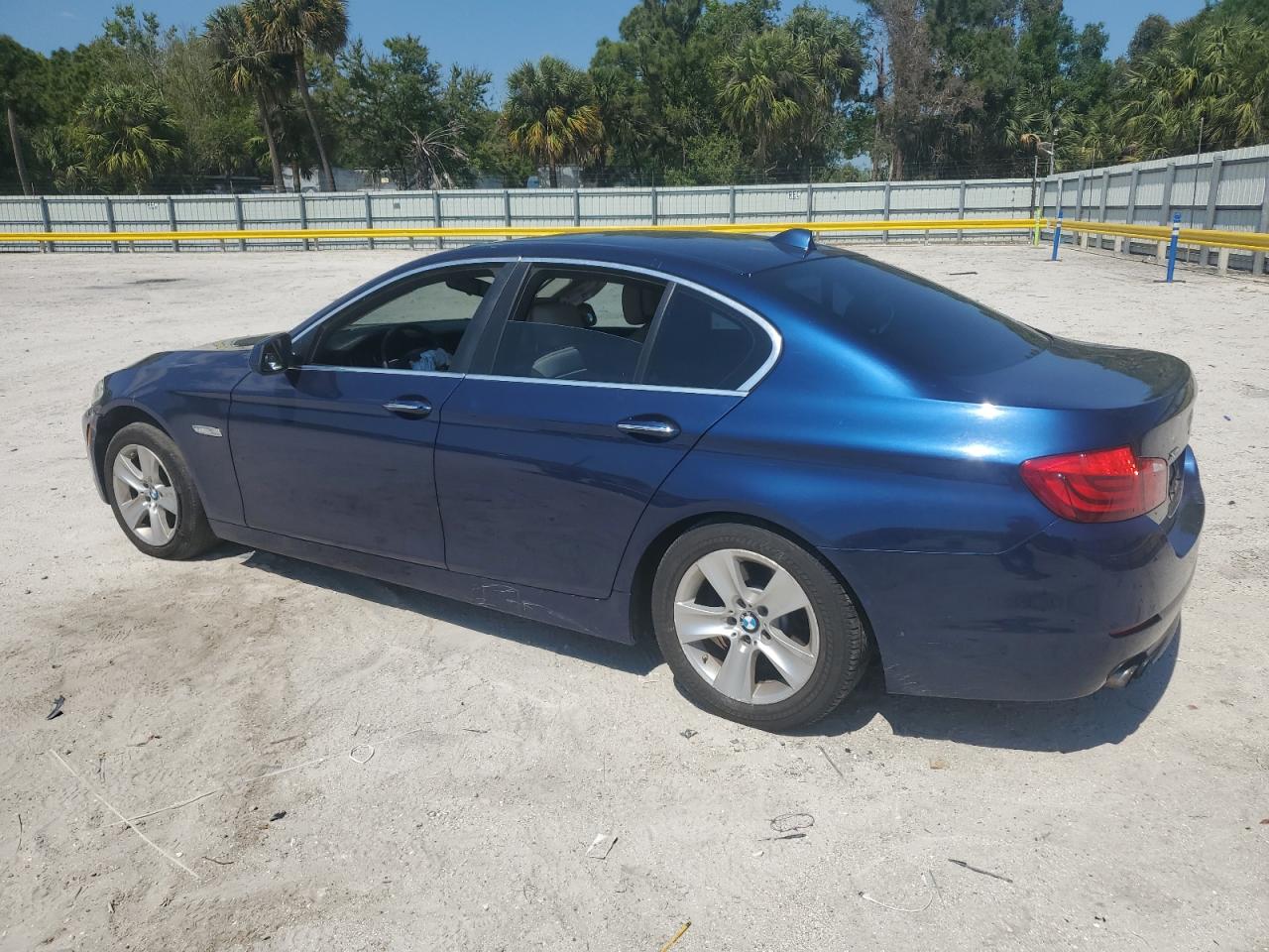 2013 BMW 5er - Image 2