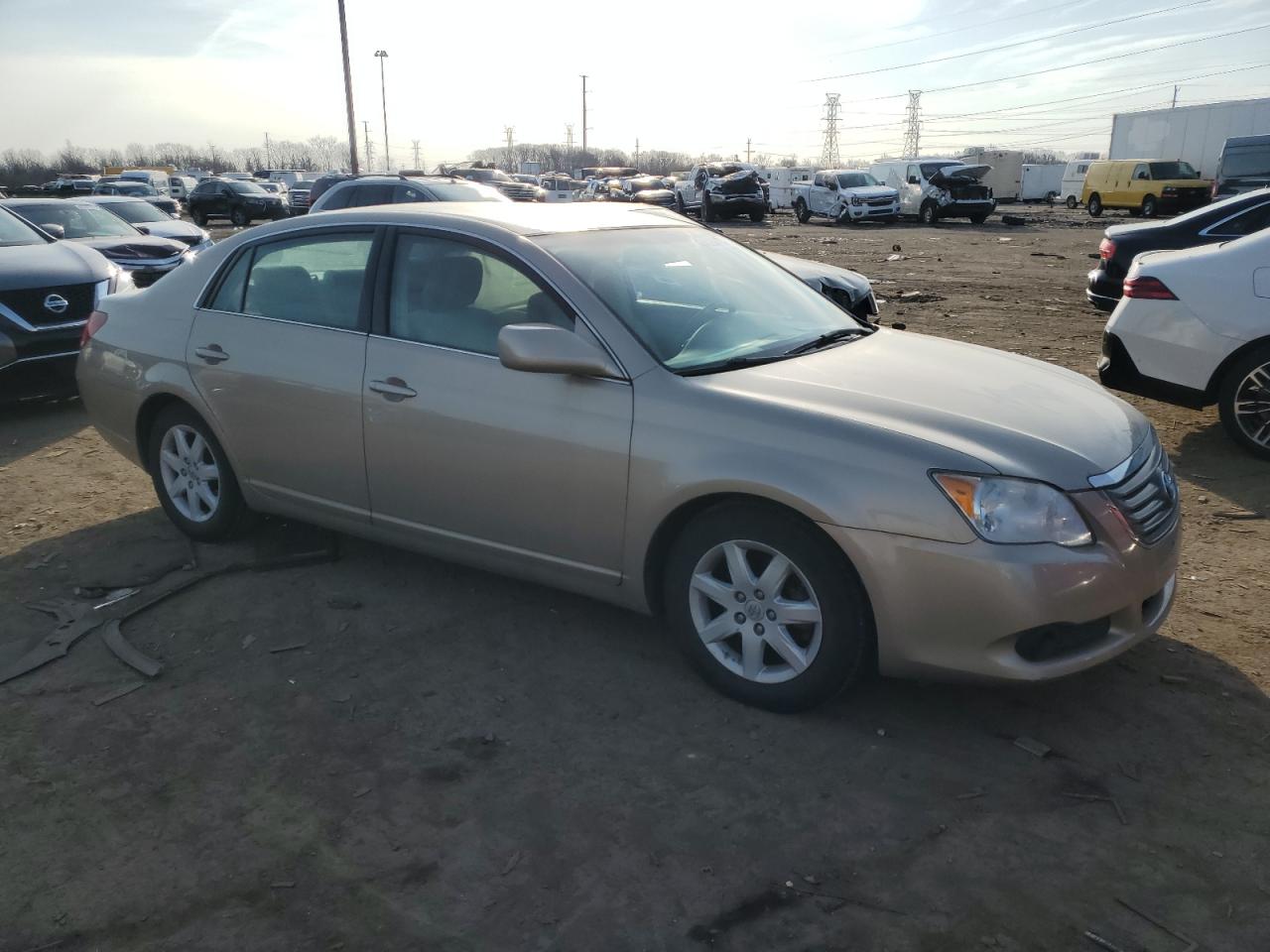 2009 Toyota Avalon - Image 4