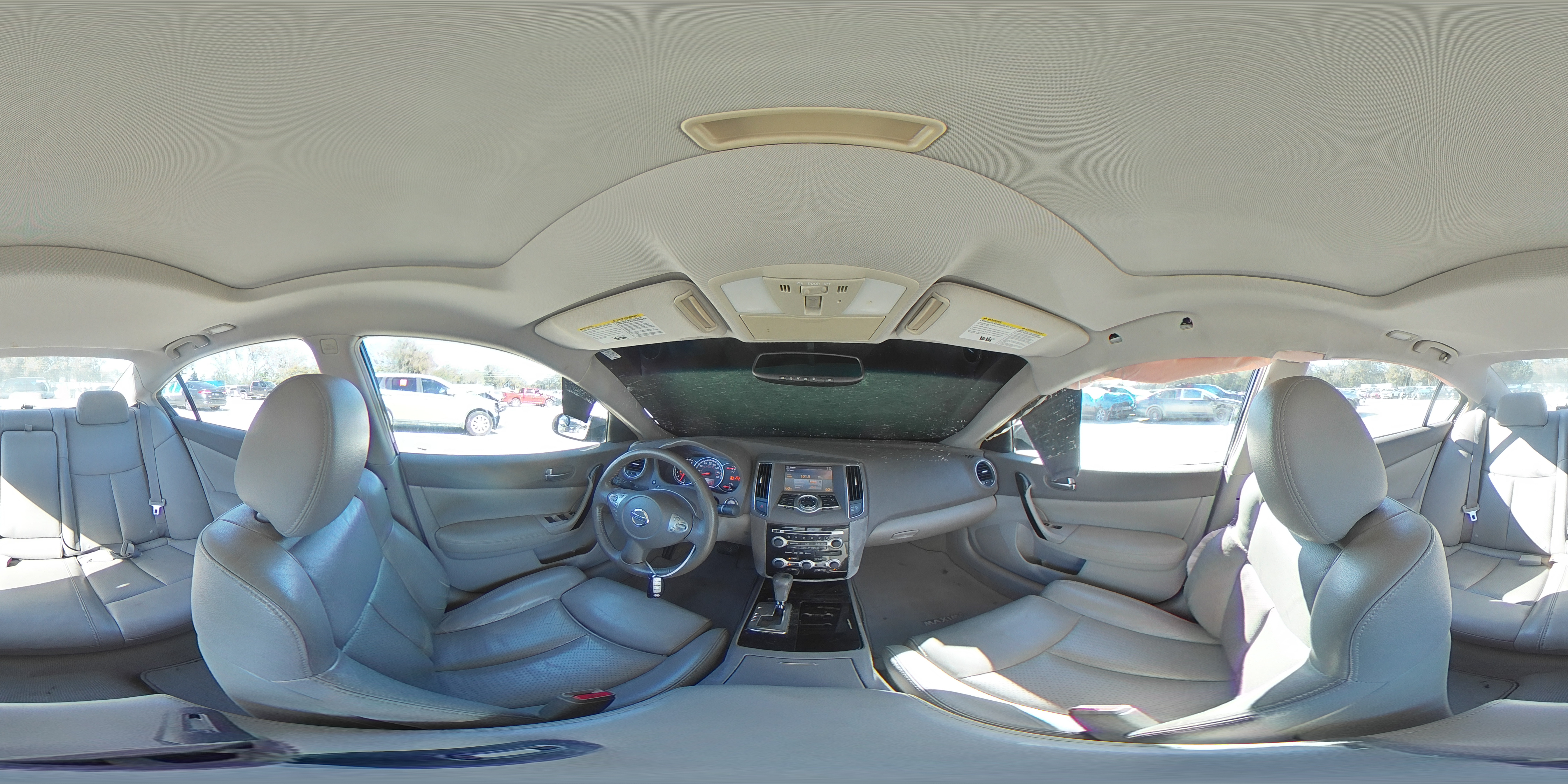 2009 Nissan Maxima - Image 12