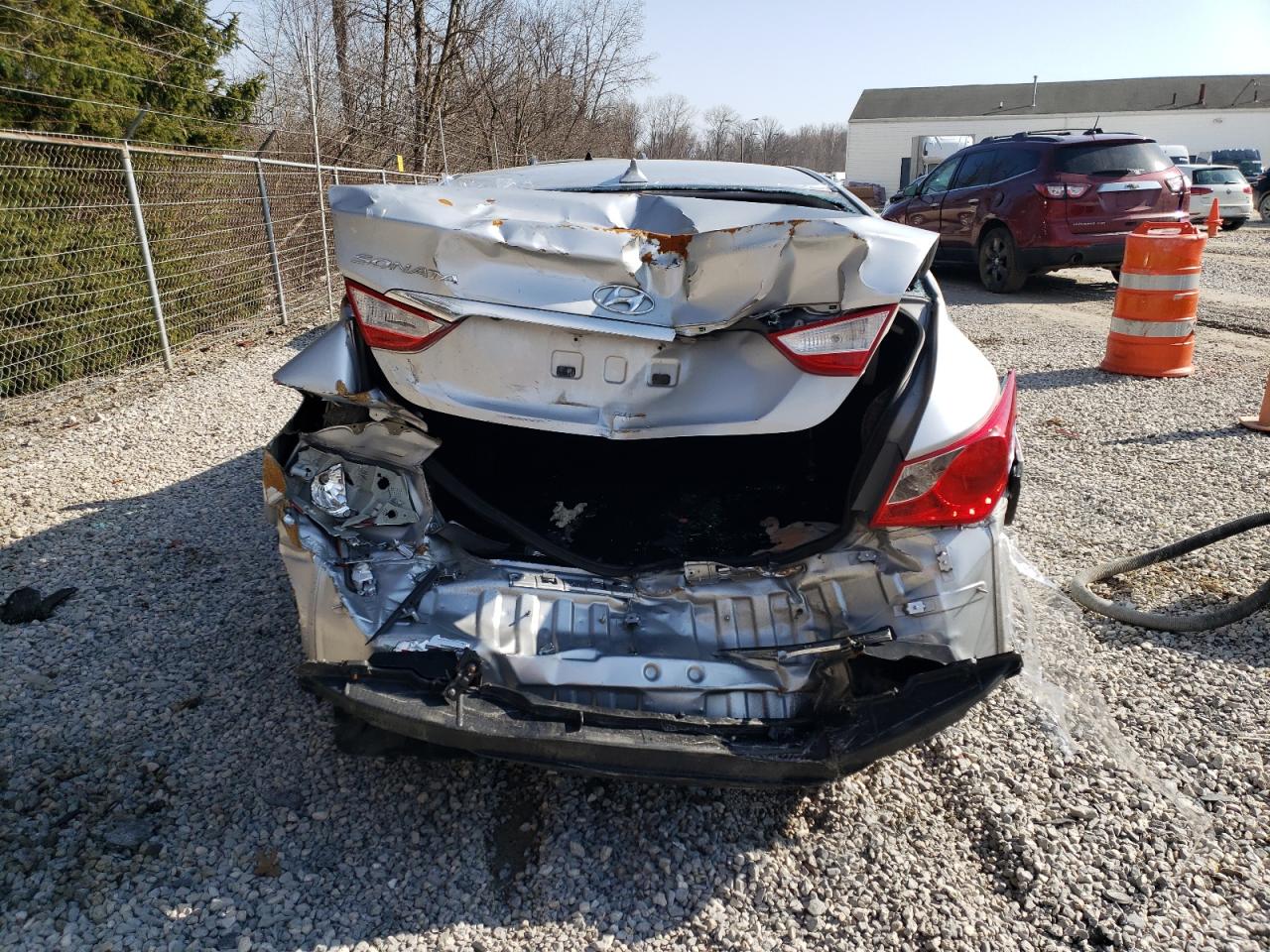 2014 Hyundai Sonata - Image 6