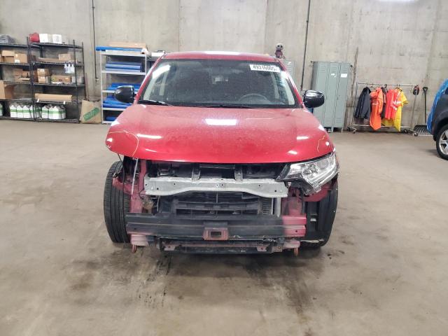 MITSUBISHI OUTLANDER 2019 Czerwony