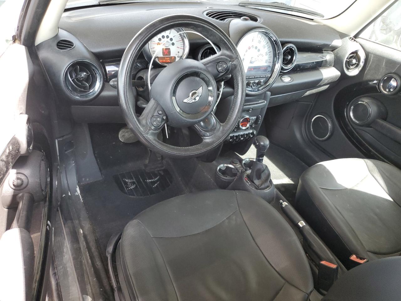 2012 MINI Cooper - Image 8