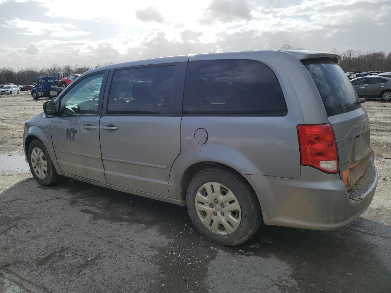 2014 Dodge Caravan - Image 2