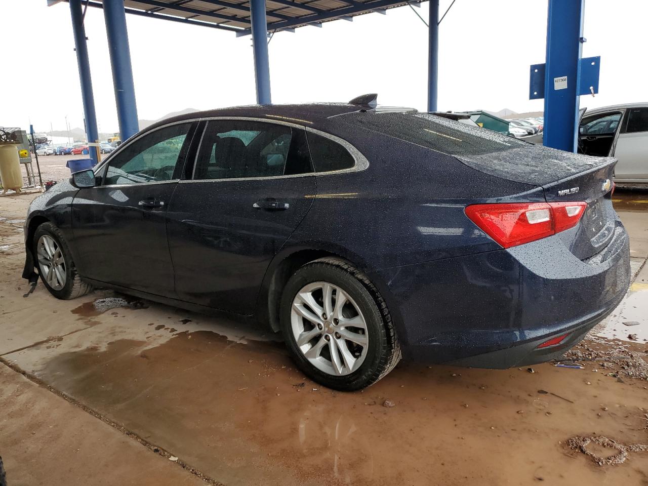 2018 Chevrolet Malibu - Image 2