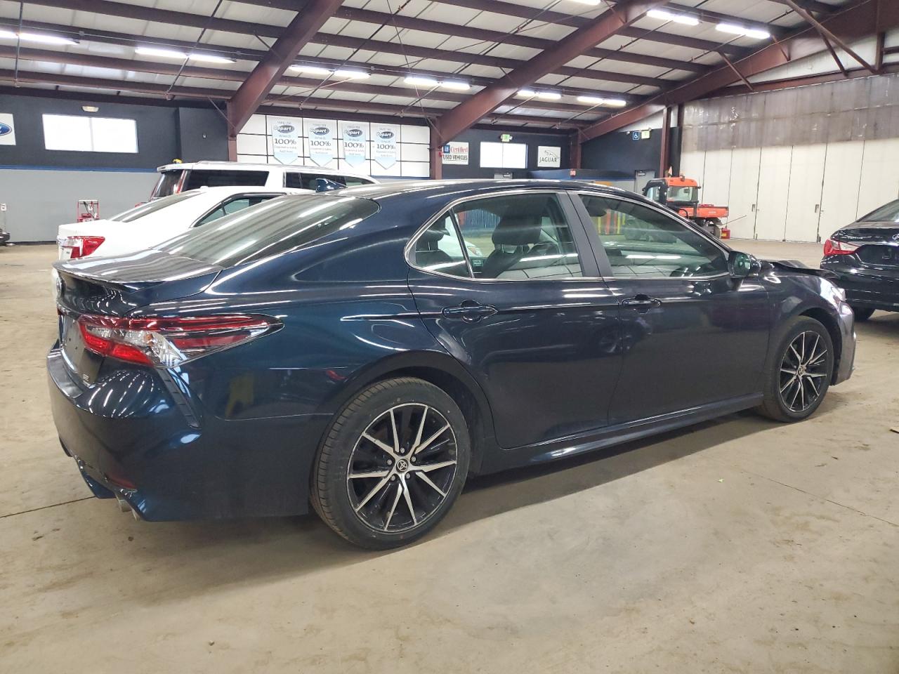 2021 Toyota Camry - Image 3