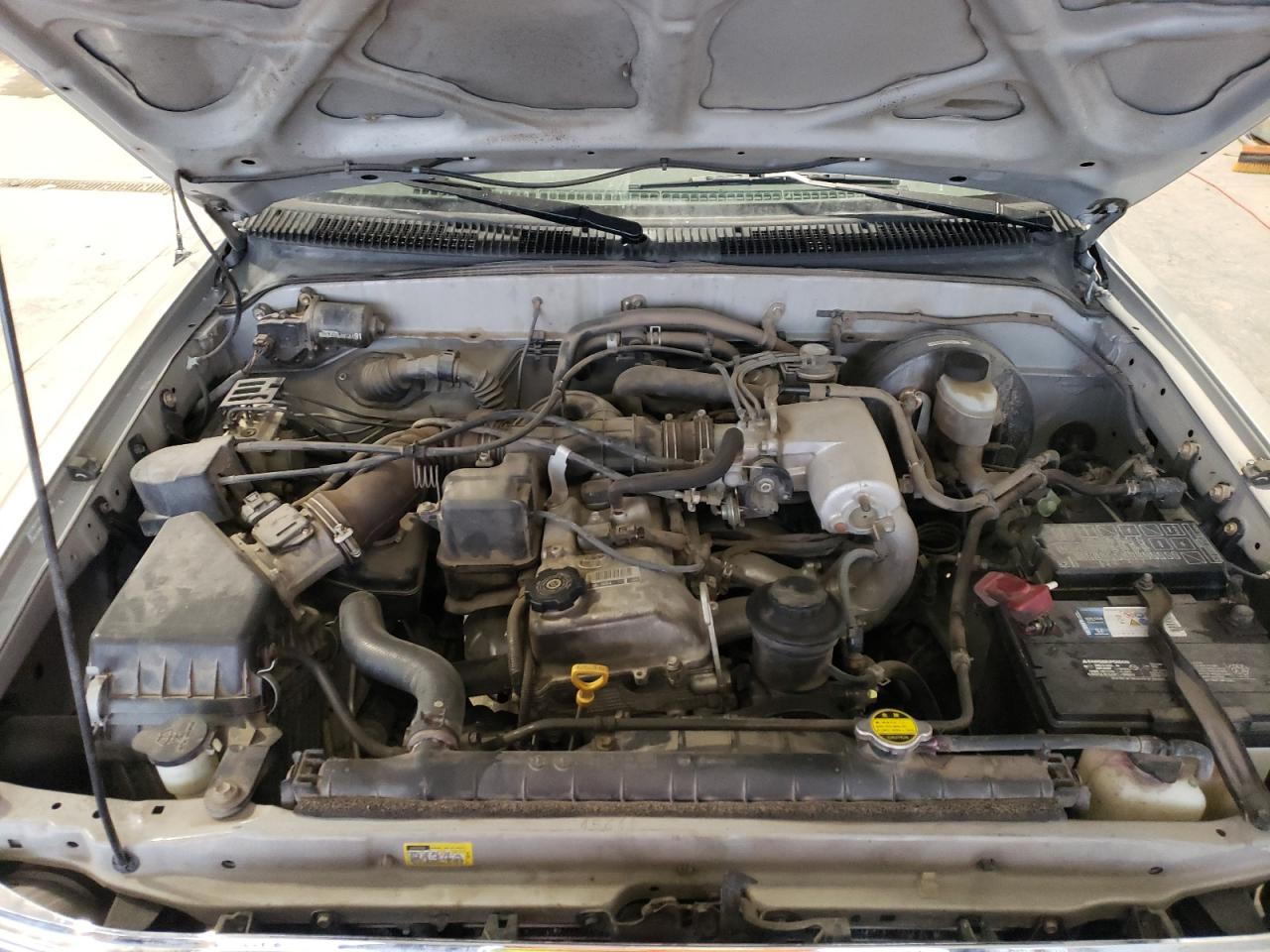 2003 Toyota Tacoma - Image 13