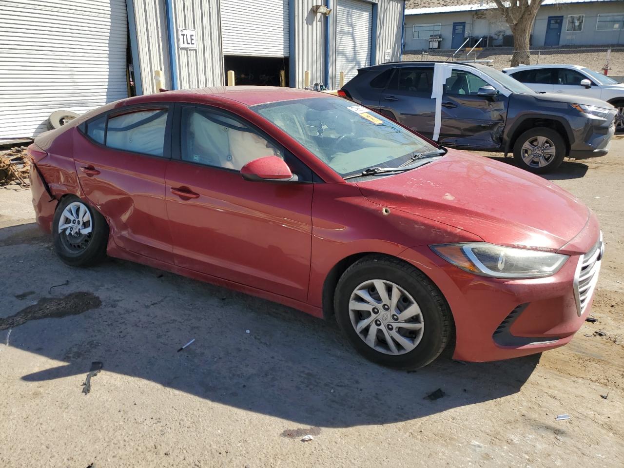 2017 Hyundai Elantra - Image 4