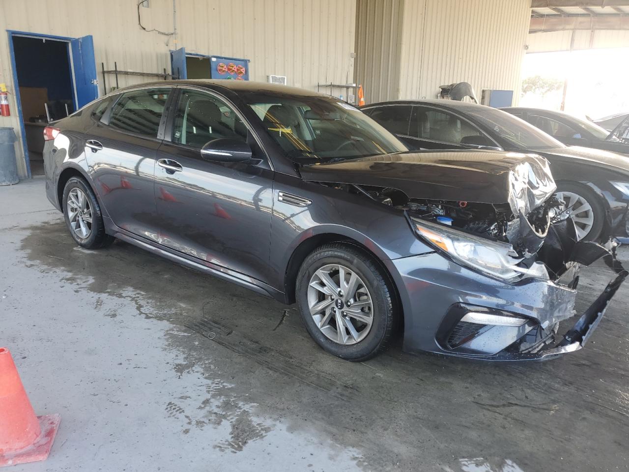 2019 Kia Optima - Image 4