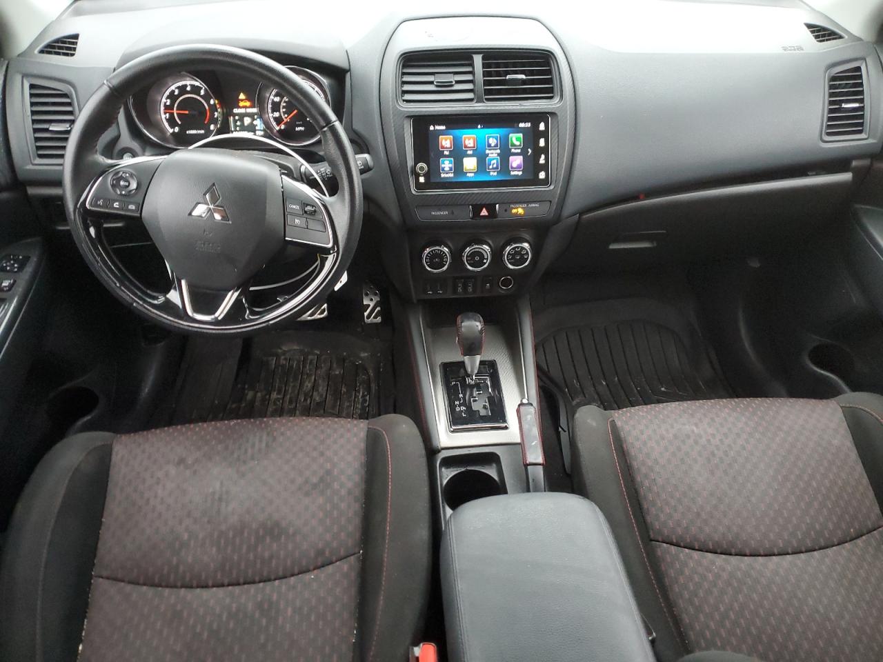 2019 Mitsubishi Outlander - Image 8