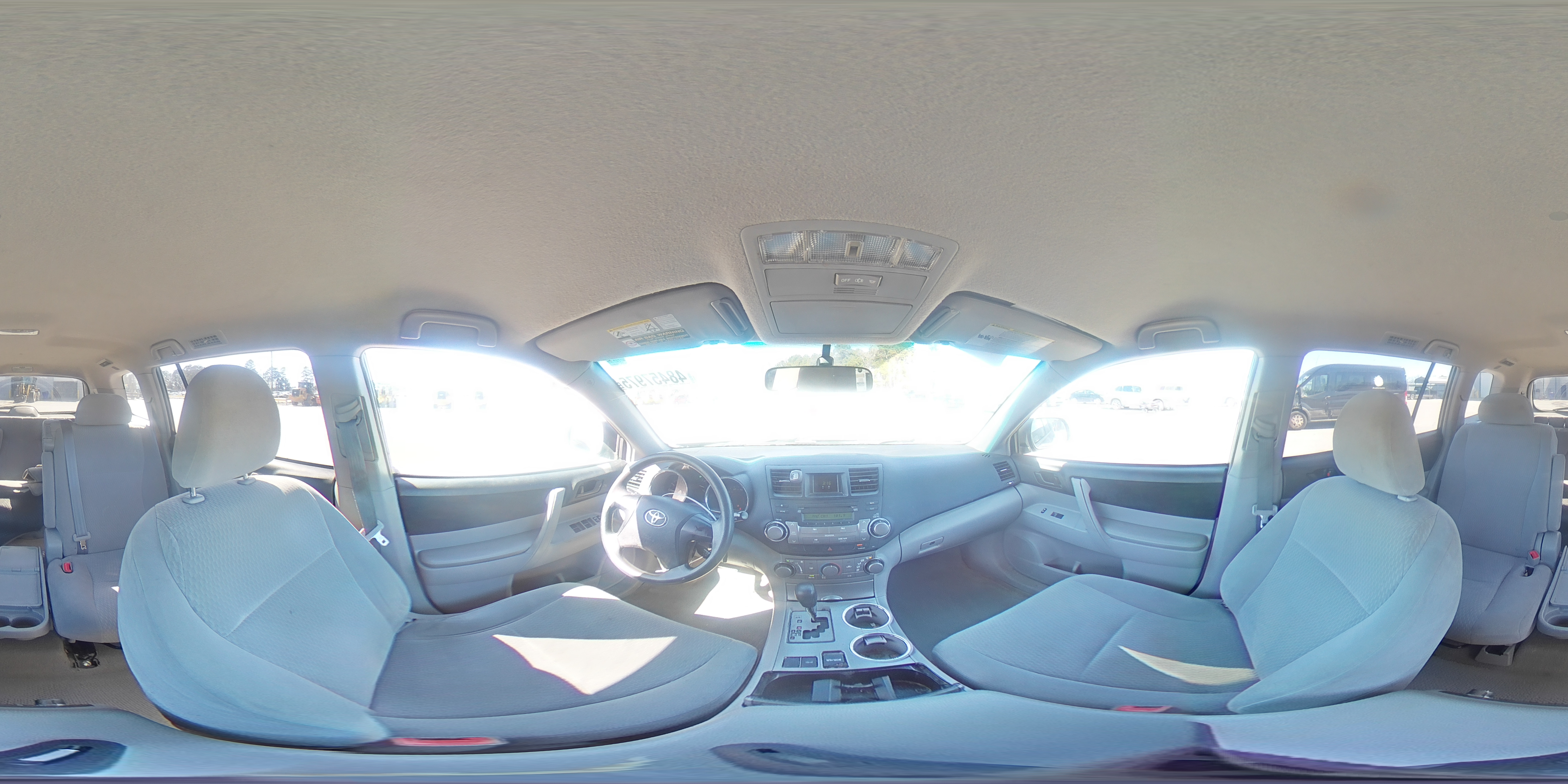 2010 Toyota Highlander - Image 14