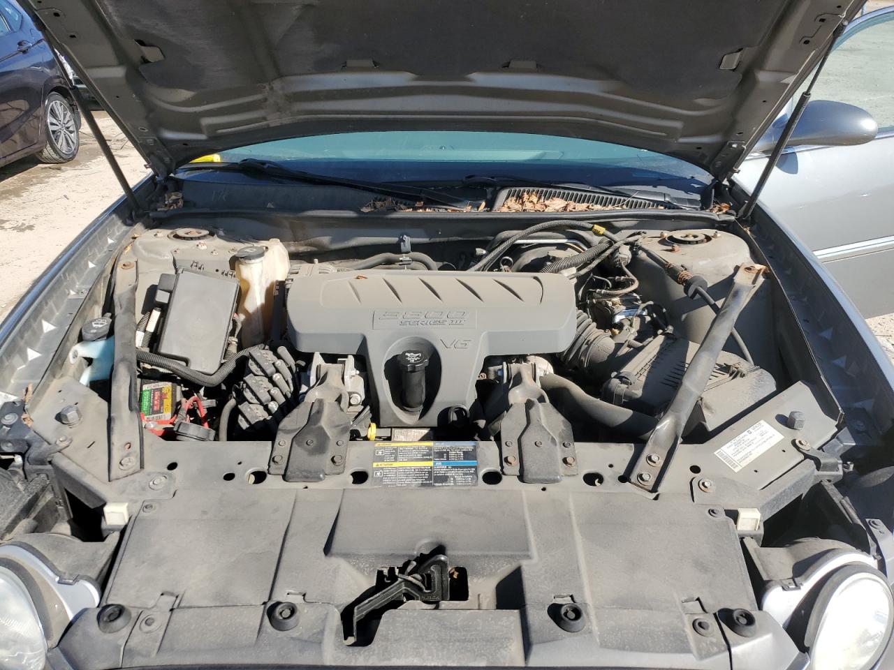 2007 Buick LaCrosse - Image 11