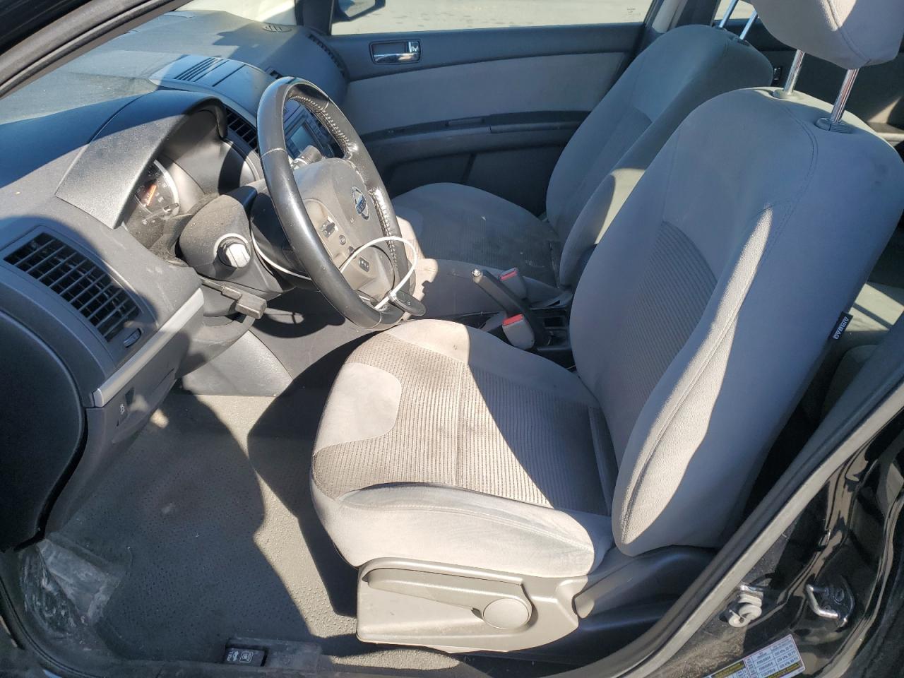 2012 Nissan Sentra - Image 7