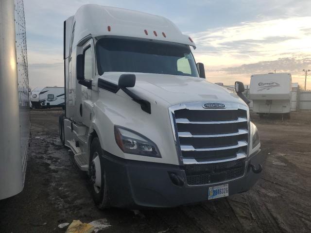 2020 Freightliner Cascadia 126 